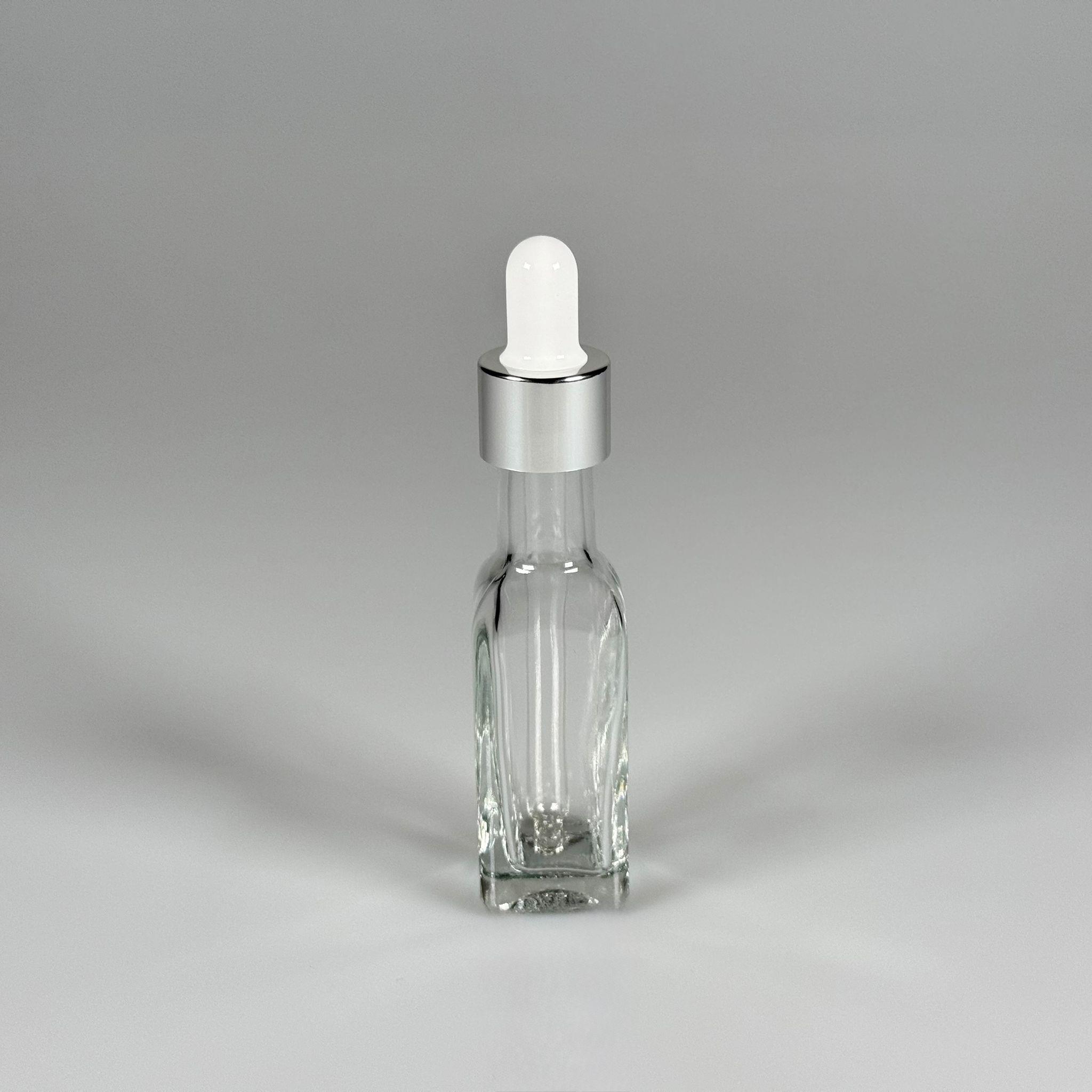 20 CC MARASKA KÖŞELİ CAM DAMLALIKLI CAM ŞİŞE  - 20 ml kare cam şişe beyaza gümüş damlalıklı