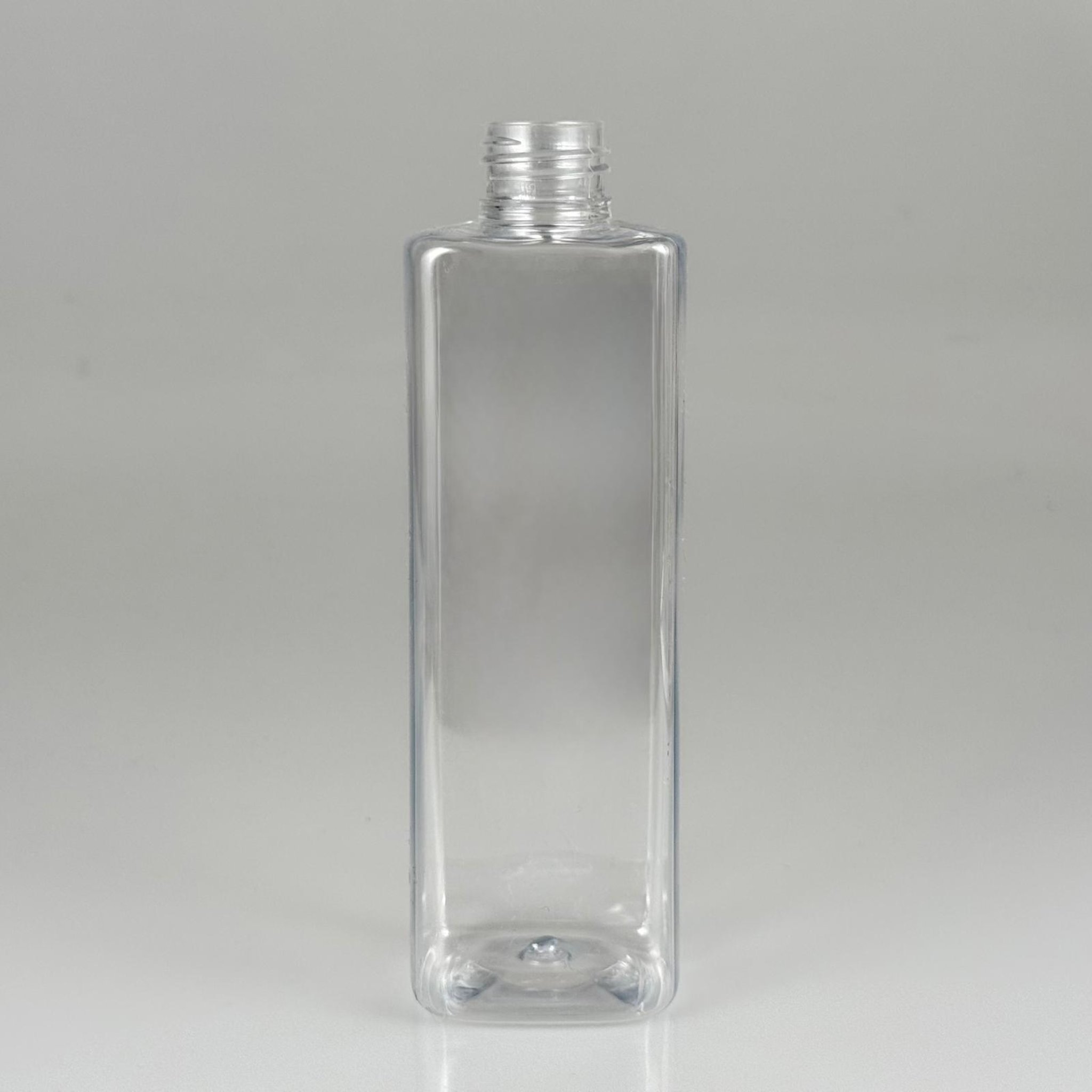 300 CC ŞEFFAF KARE PET ŞİŞE 31 GR 24 MM EP