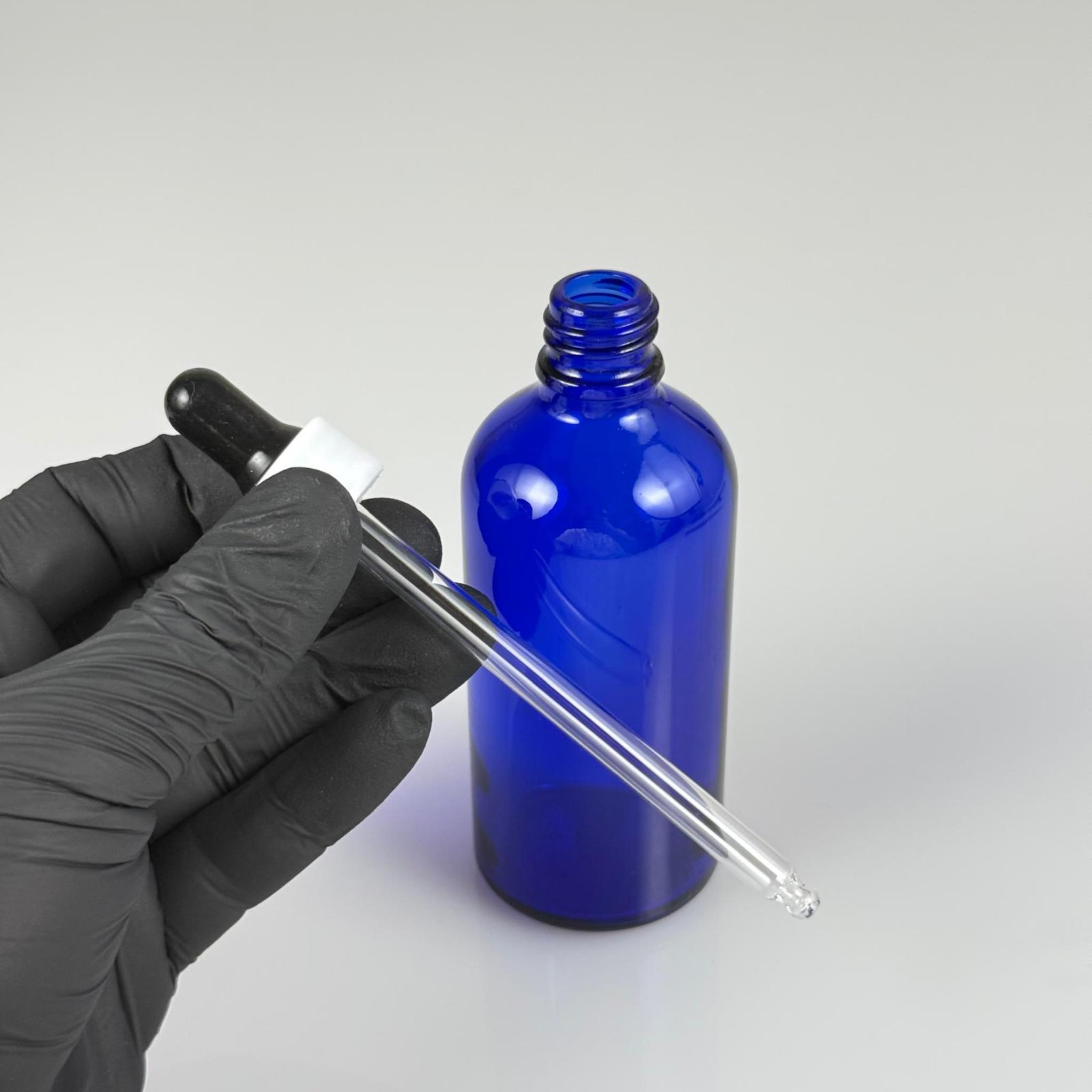 100 CC MAVİ CAM DAMLALIKLI ŞİŞE - SİYAH EMZİK + BEYAZ DÜZ KAPAK + CAM PİPET TAKIM - 100 ML DAMLALIKLI ŞİŞE SETİ