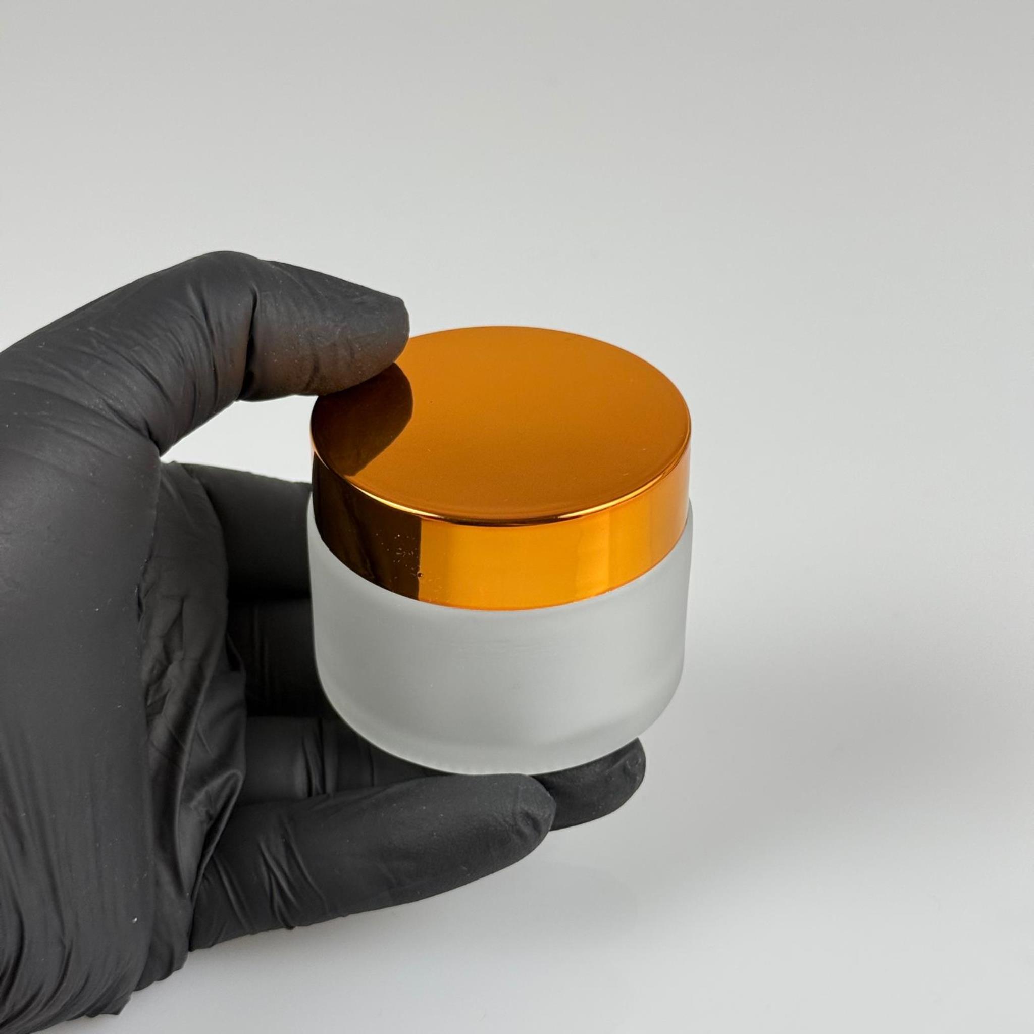 50 CC BUZLU CAM KREM KAVANOZU + GOLD KAPAK + İÇ TIPA - 50 ML Kozmetik ve Bakım Ürünleri İçin Cam Kavanozları