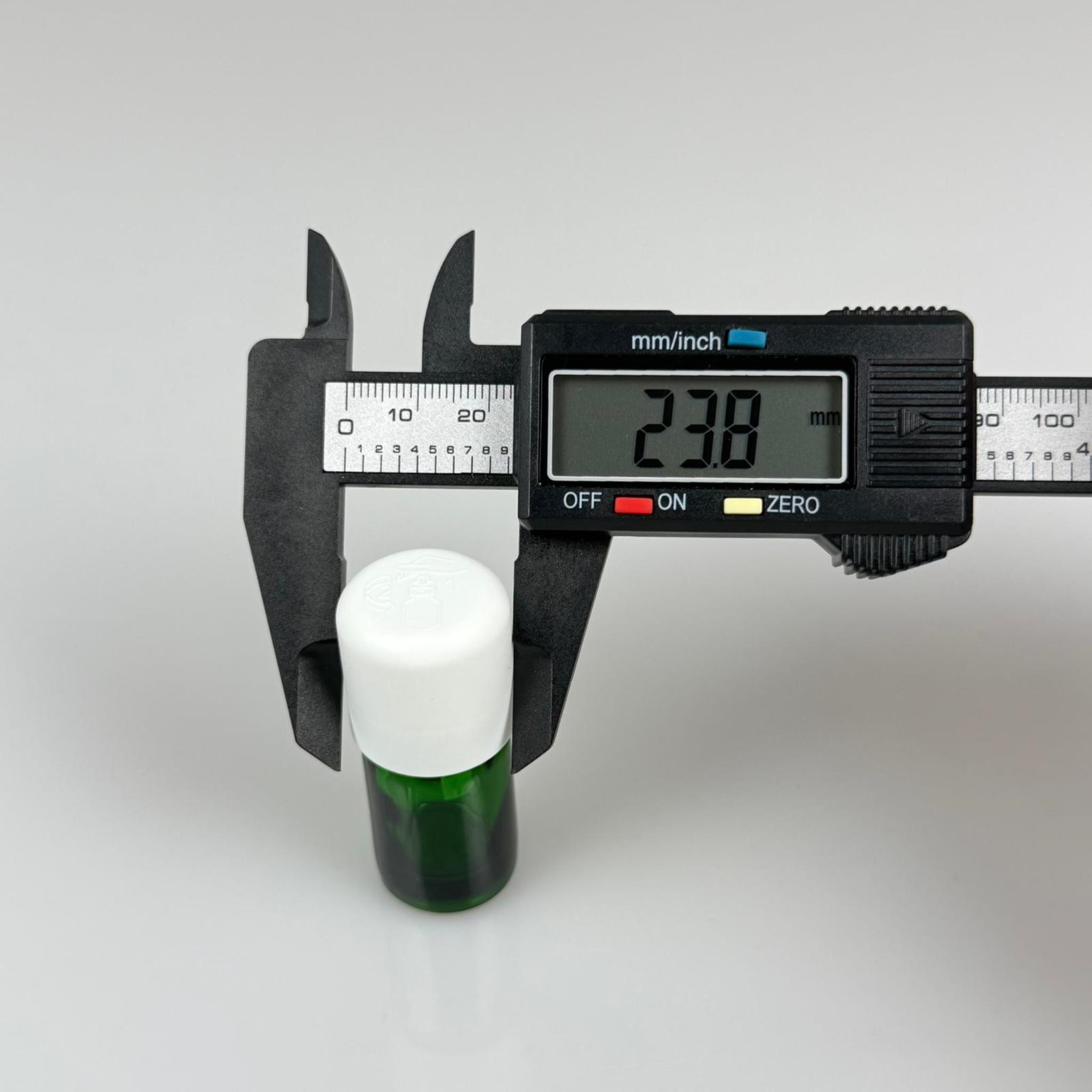 5 CC YEŞİL CAM ŞİŞE + İÇTEN DAMLALIKLI ÇOCUK KİLİTLİ BEYAZ KAPAK - YEŞİL 5 ML KİLİT KAPAKLI DAMLATMALI ŞİŞE