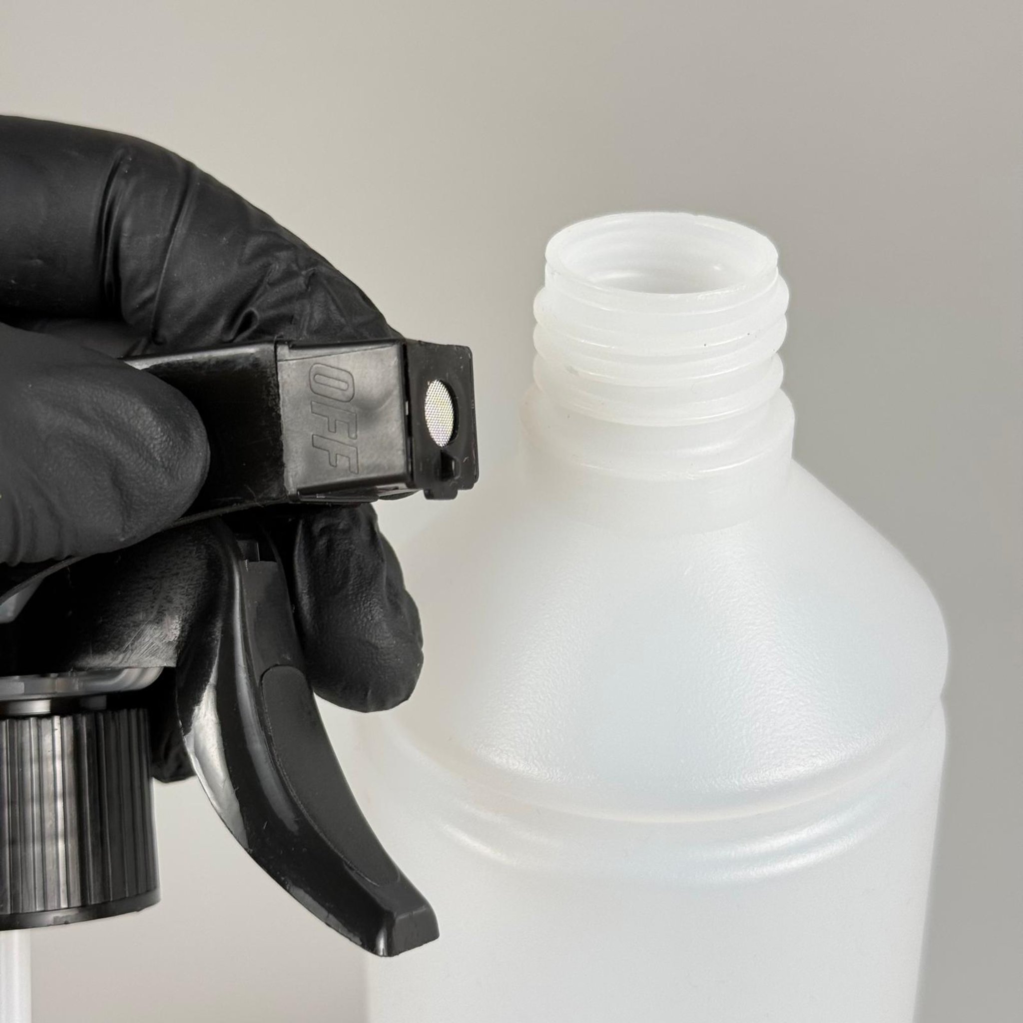 0,5 LT KÖPÜK YAPICI TRİGER SPREYLİ POLİETİLEN ŞİŞE KISA - 500 ML KÖPÜK YAPICI TRİGER TETİK SPREYLİ PLASTİK ŞİŞE