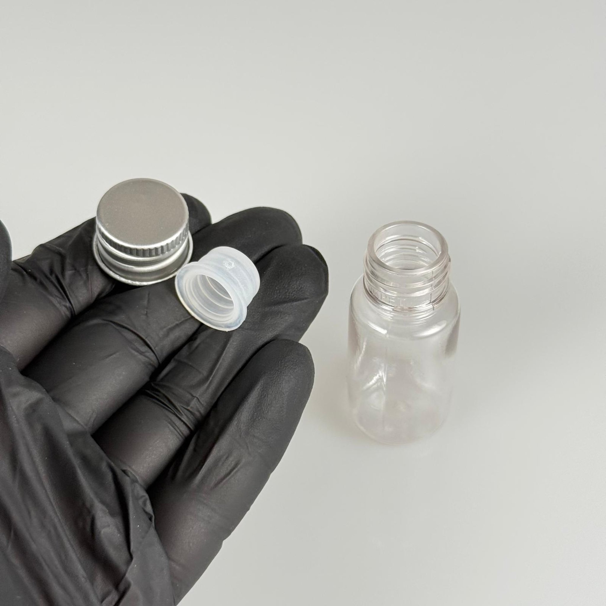 10 CC ŞEFFAF PET SHOT ŞİŞE - KÖPÜK CONTALI GÜMÜŞ ALÜMİNYUM METAL KAPAKLI + KÖR TIPALI TAKIM - 10 ML PLASTİK ŞİŞE
