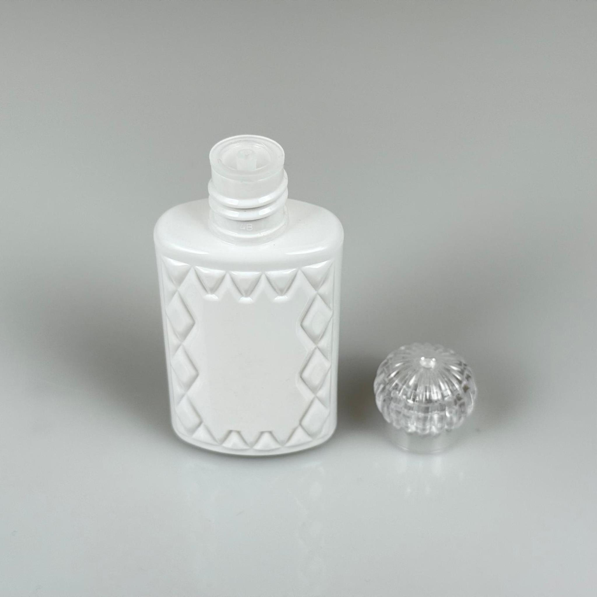 50 CC BEYAZ PLASTİK KOLONYA ŞİŞESİ - KRİSTAL KAPAKLI TIPALI - 50 ML YASSI PET DESENLİ KOLONYA ŞİŞESİ