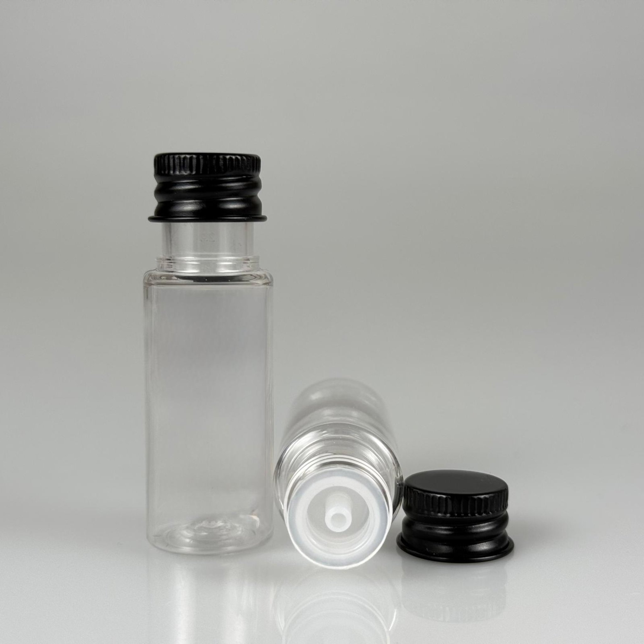 15 CC SİLİNDİR PET ŞİŞE + KÖPÜK CONTALI SİYAH ALÜMİNYUM METAL KAPAKLI + DAMLALIKLI KOLONYA TIPALI TAKIML - 15 ML ŞEFFAF PET ŞİŞE