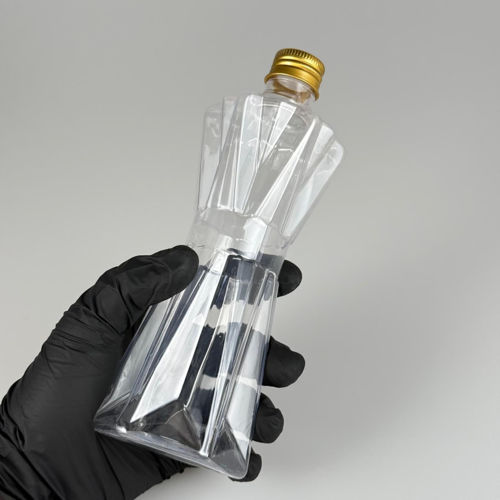 300 CC ELMAS MODEL PET KOLONYA ŞİŞESİ - 24 AĞIZ (27 GR) + KÖPÜK CONTALI GOLD METAL ALÜMİNYUM KAPAK+ KOLONYA TIPALI TAKIM - 300 ML KAPAKLI PLASTİK ŞİŞELER