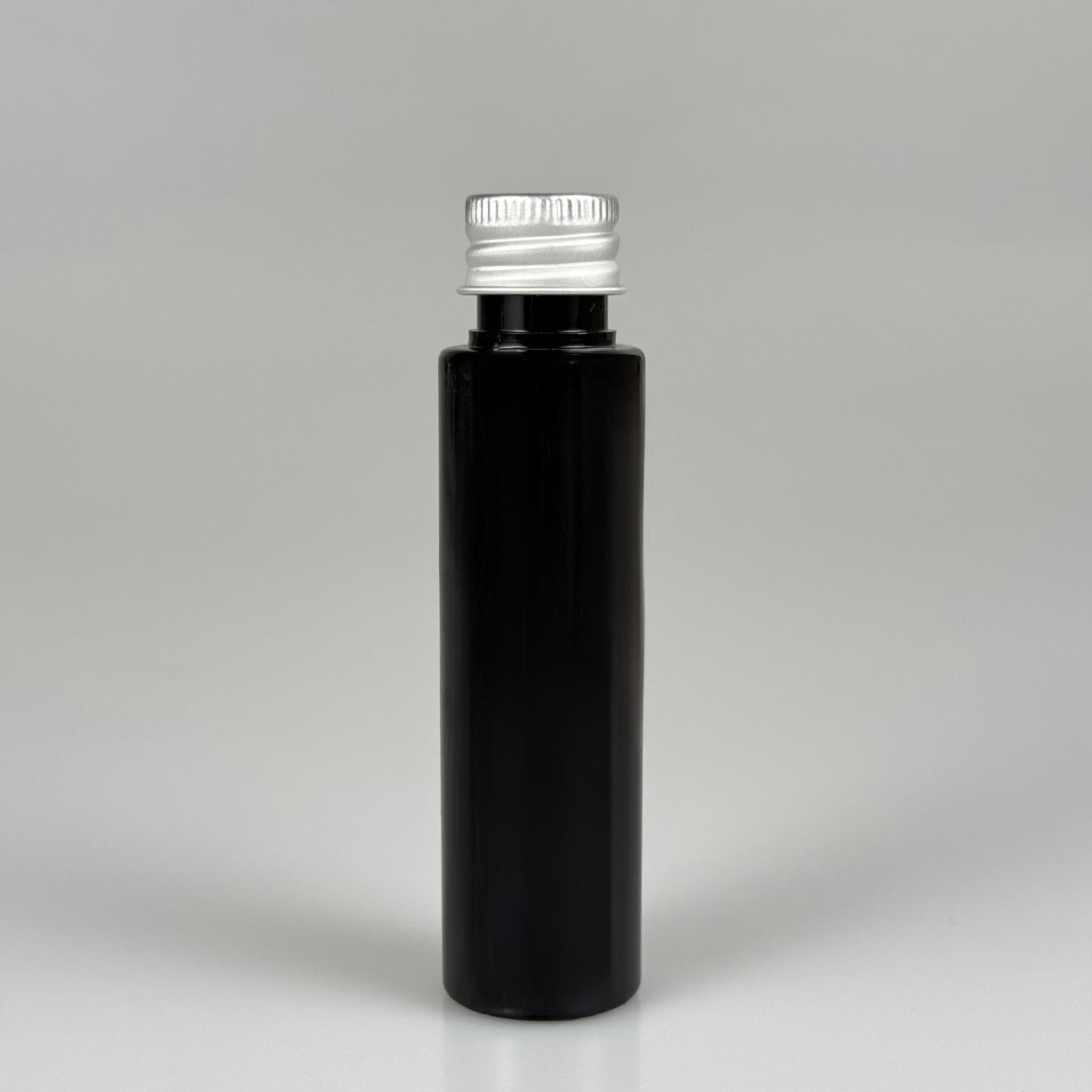 35 CC PET ŞİŞE - KÖPÜK CONTALI GÜMÜŞ ALÜMİNYUM METAL KAPAKLI TAKIM - 35 ML SİYAH PET ŞİŞE