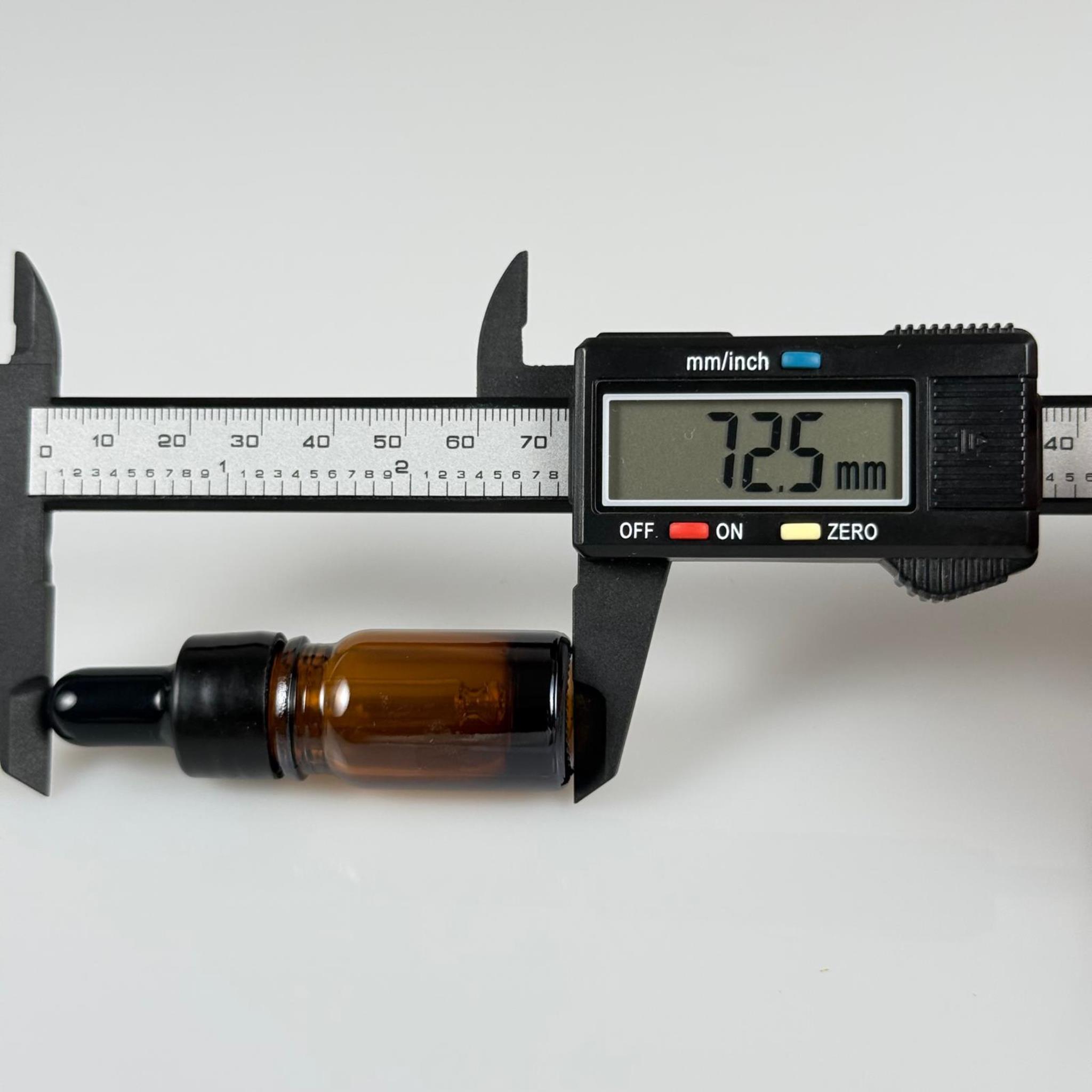 5 CC AMBER CAM DAMLALIKLI ŞİŞE - SİYAH EMZİK + SİYAH DÜZ KAPAK + CAM PİPET TAKIM - 5 ML KAHVERENGİ DAMLALIKLI ŞİŞE SETİ