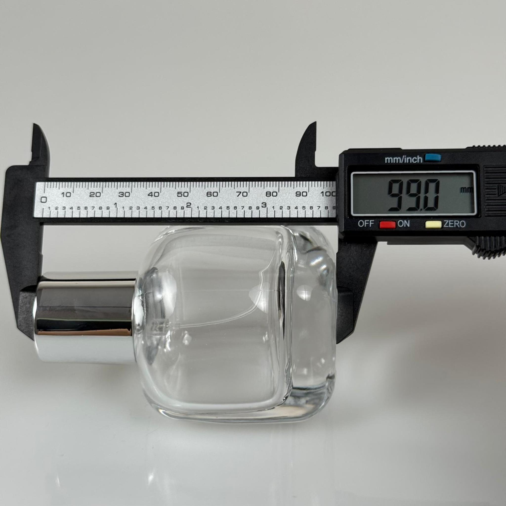 100 ML SİLİNDİR MODEL CORE PARFÜM ŞİŞESİ + GOLD METAL SPREYLİ + GÜMÜŞ GENİŞ KAPAKLI (AĞIZ 15 MM GEÇME KOLAY KAPAMA)