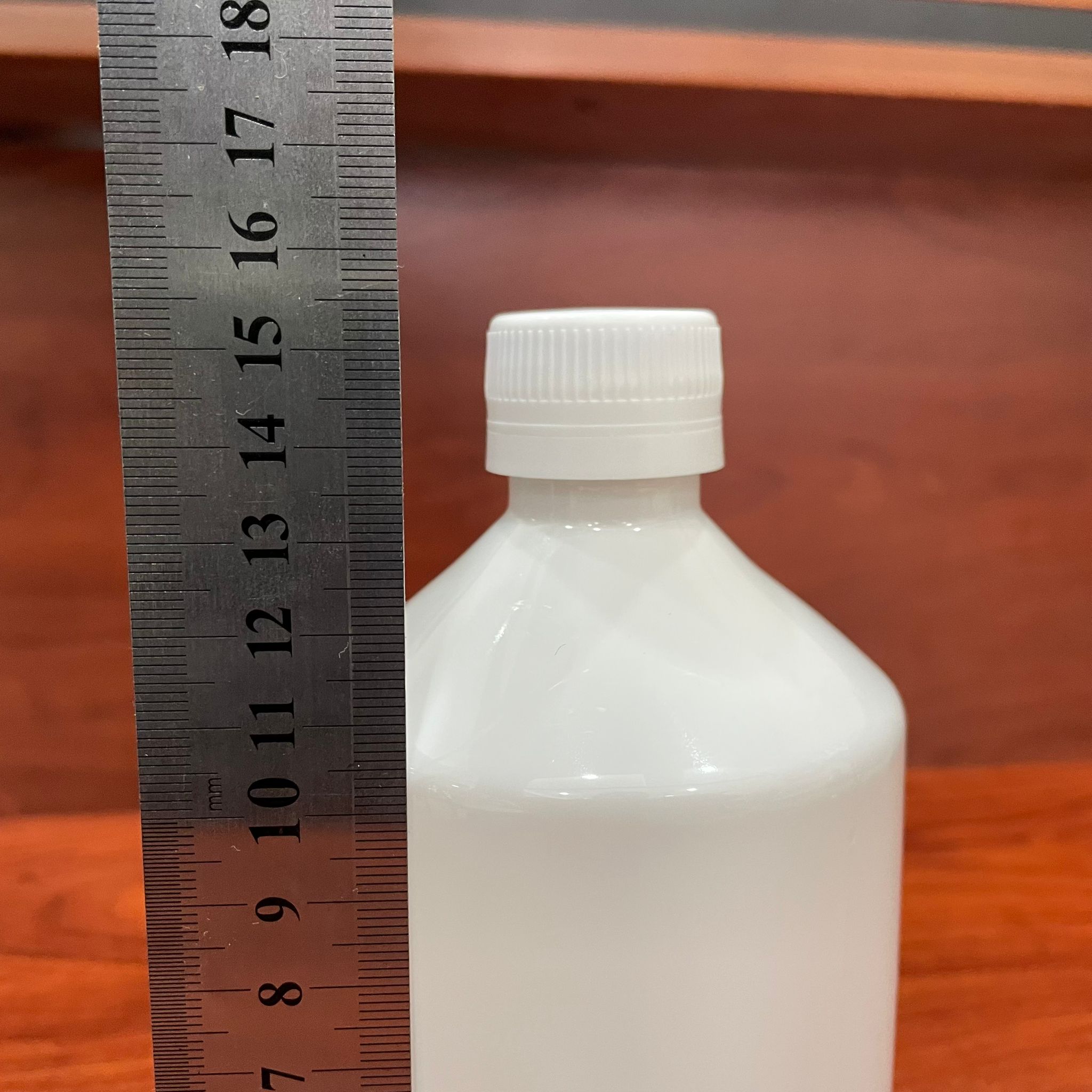 500 CC BEYAZ PET ŞİŞE - 500 ML BEYAZ PLASTİK ŞİŞE BEYAZ KİLİTLİ KAPAKLI