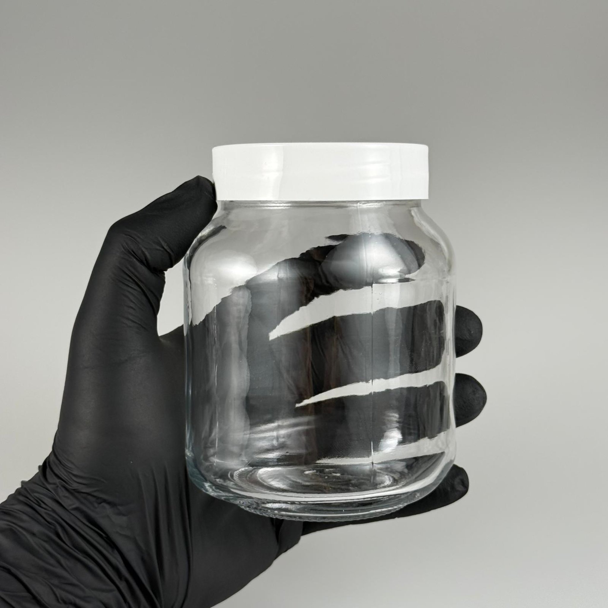 340 CC YASSI CAM KAVANOZ - BEYAZ PLASTİK KAPAKLI + KENDİNDEN YAPIŞKANLI KÖPÜK CONTALI TAKIM  - 340 ML ÇİKOLATA KAVANOZU - REÇEL KAVANOZU