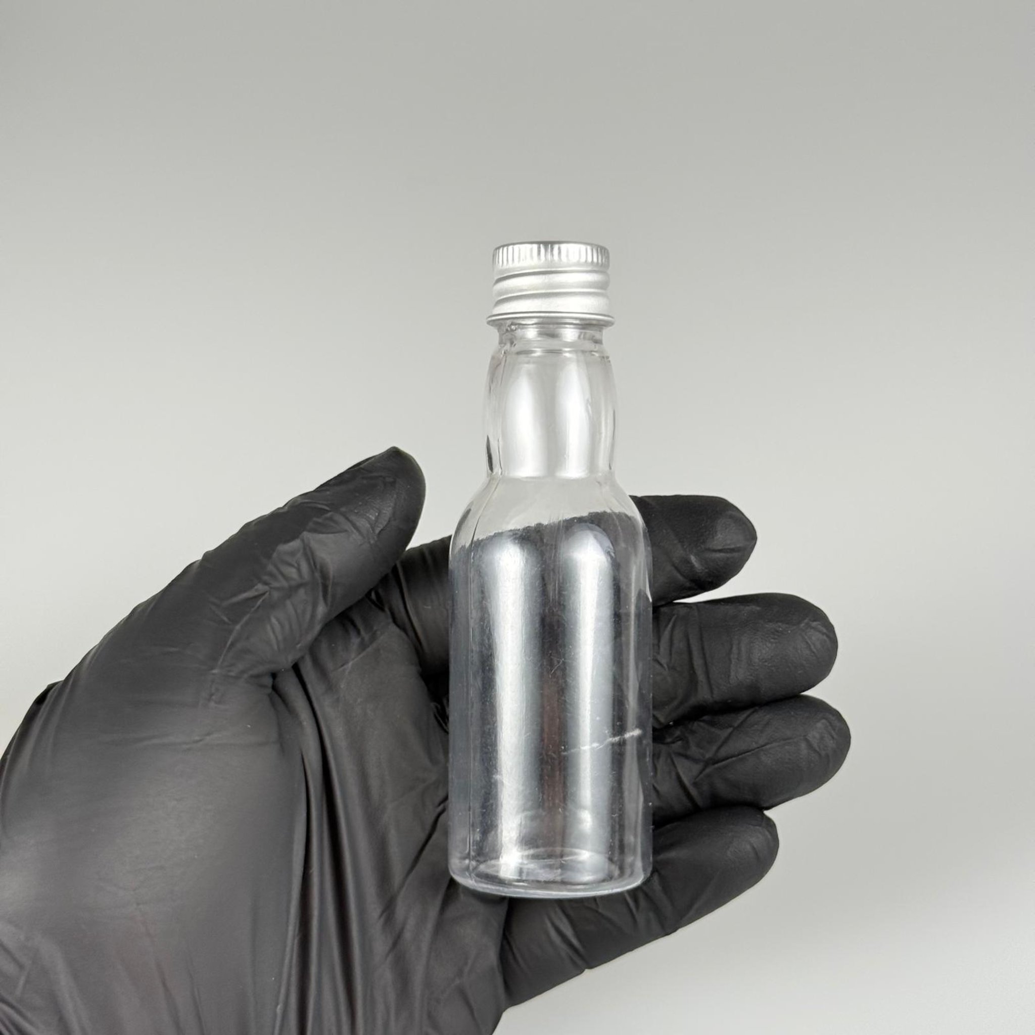 40 CC ŞEFFAF UZUN BOĞAZLI PET ŞİŞE + KÖPÜK CONTALI GÜMÜŞ ALÜMİNYUM METAL KAPAKLI + DAMLALIKLI KOLONYA TIPALI TAKIM - 40 ML BOĞAZLI PET ŞİŞE
