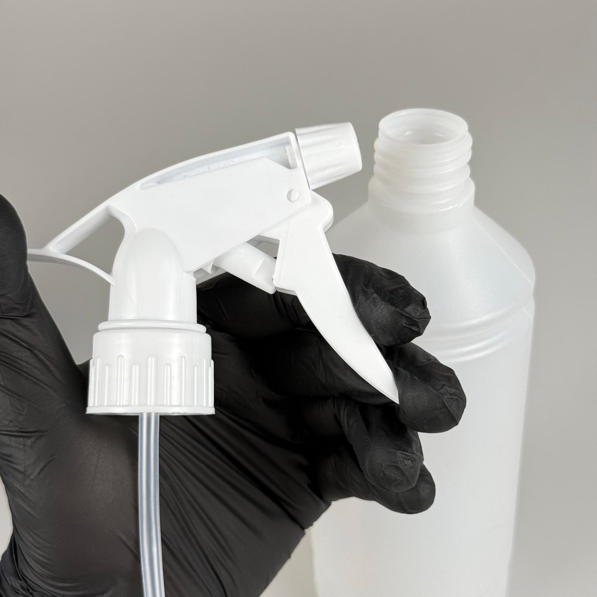 500 CC TİNER ŞİŞESİ - BEYAZ DOZAJLI KİMYASALA DAYANIKLI TRİGER TETİK SPREYLİ - 500 ML KİMYASALA DAYANIKLI PLASTİK ŞİŞE - 0,5 LT POLİETİLEN ŞİŞE