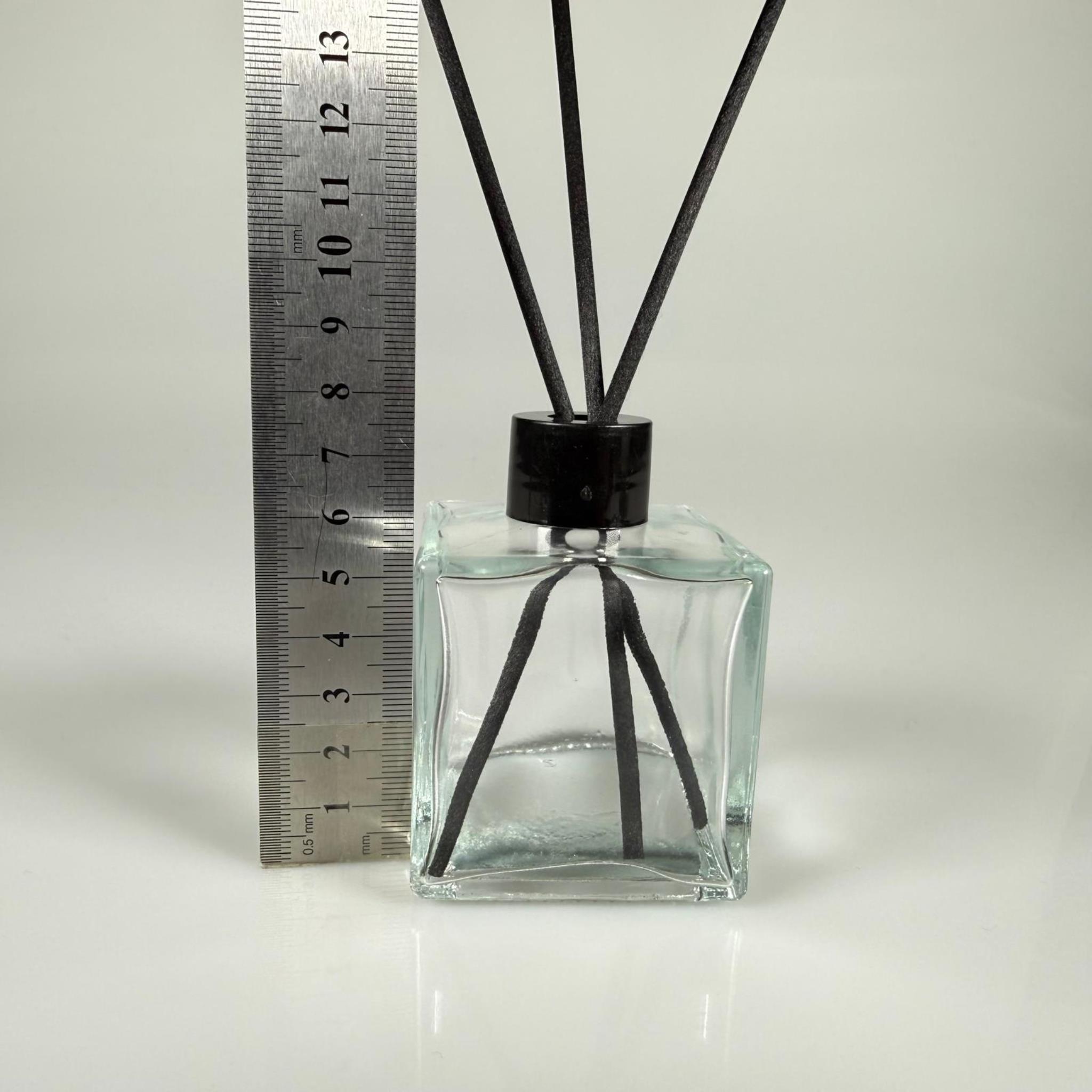 100 CC KARE BAMBU CAM BAMBU ODA KOKUSU ŞİŞESİ - 100 ML ÇUBUKLU KÖŞELİ BAMBU ODA KOKUSU ŞİŞESİ - DİFÜZÖR ŞİŞE- CAM ŞİŞE + SİYAH PLASTİK KAPAK + TIPA + 3 ADET FİBER SİYAH BAMBU ÇUBUK - YENİ MODEL