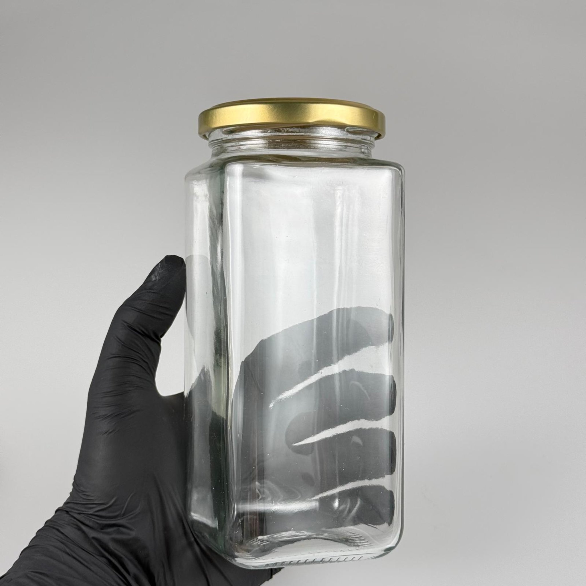 550 CC CAM KARE KAVANOZ + DÜĞMELİ GOLD METAL KAPAKLI - 550 ML KÖŞELİ KAVANOZ
