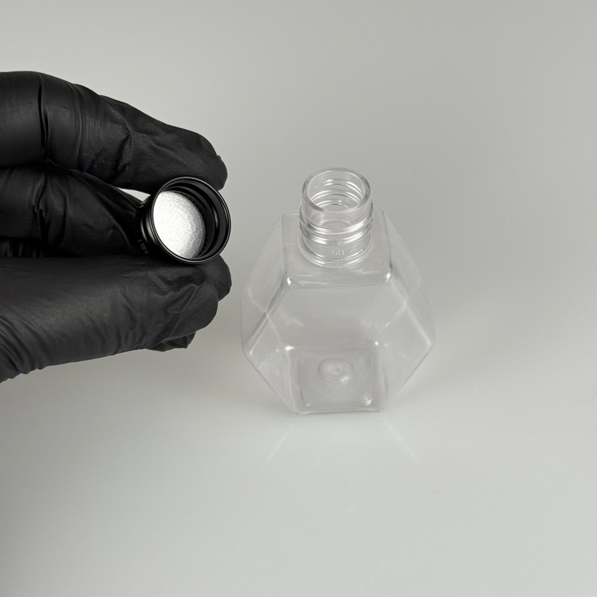40 CC ALTIGEN PET ŞİŞE - KÖPÜK CONTALI SİYAH ALÜMİNYUM METAL KAPAKLI TAKIM - 40 ML ŞEFFAF PET ŞİŞE
