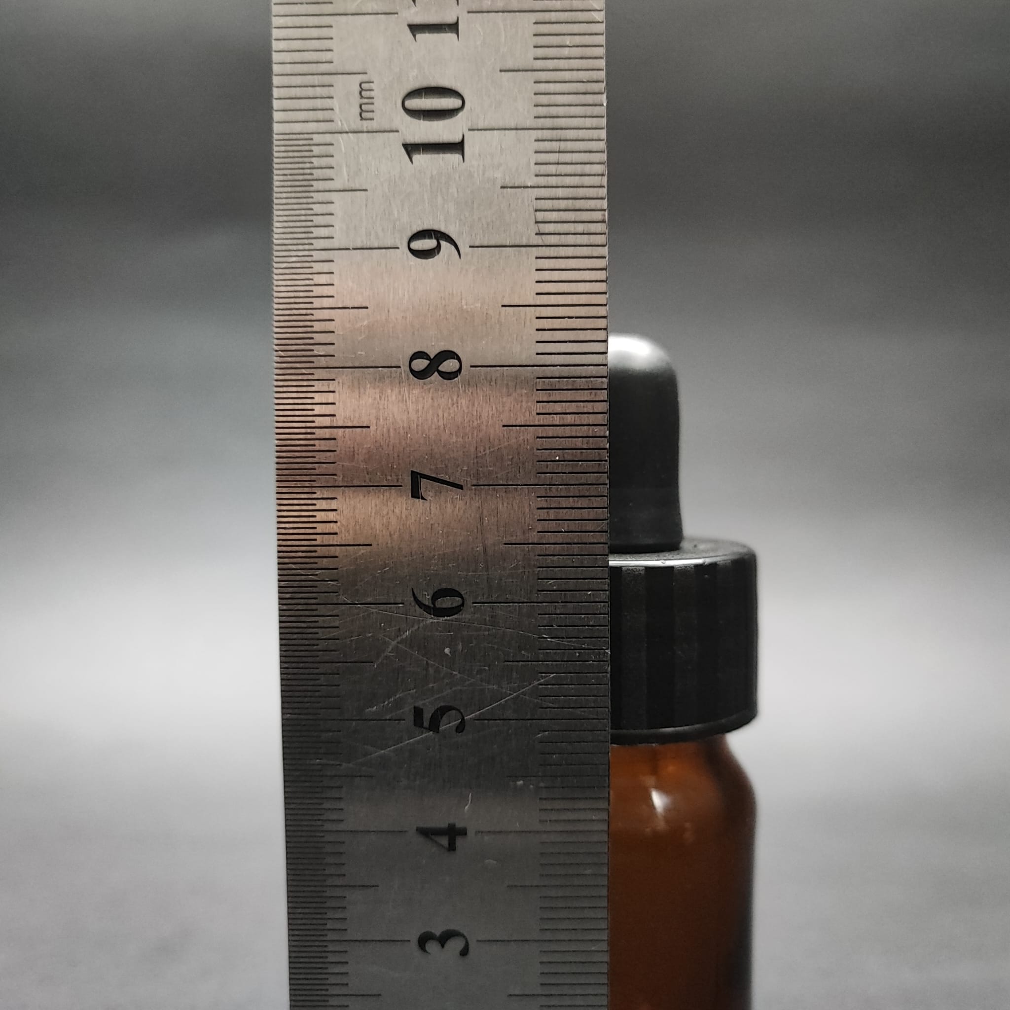 15 ML DOLUMU KOLAY, GENİŞ AĞIZLI CAM DAMLALIKLI ŞİŞE (25 MM AĞIZ)  - 15 CC SİYAH DAMLALIKLI CAM ECZA ŞİŞESİ - AMBER KAHVERENGİ