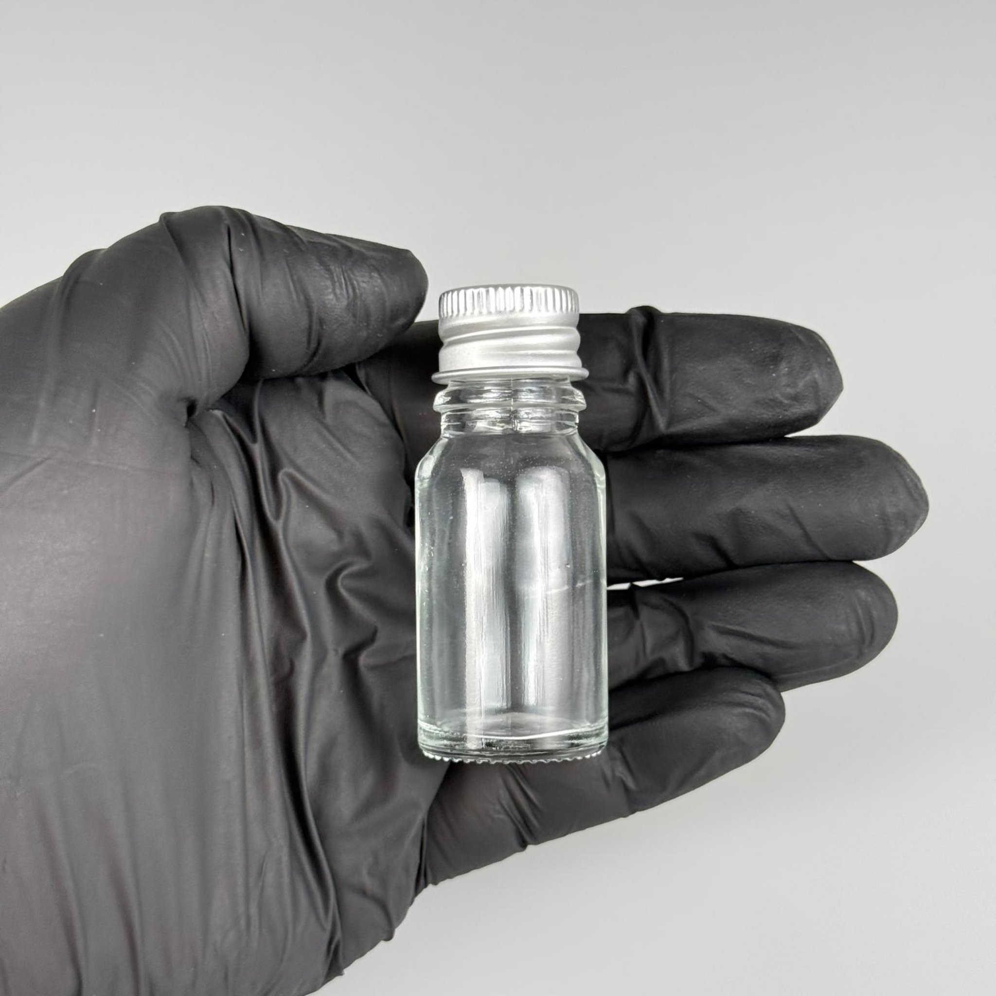 10 CC ŞEFFAF CAM ŞİŞE + KÖPÜK CONTALI GÜMÜŞ ALÜMİNYUM METAL KAPAKLI + KÖR TIPALI TAKIM - 10 ML ŞEFFAF CAM ŞİŞE