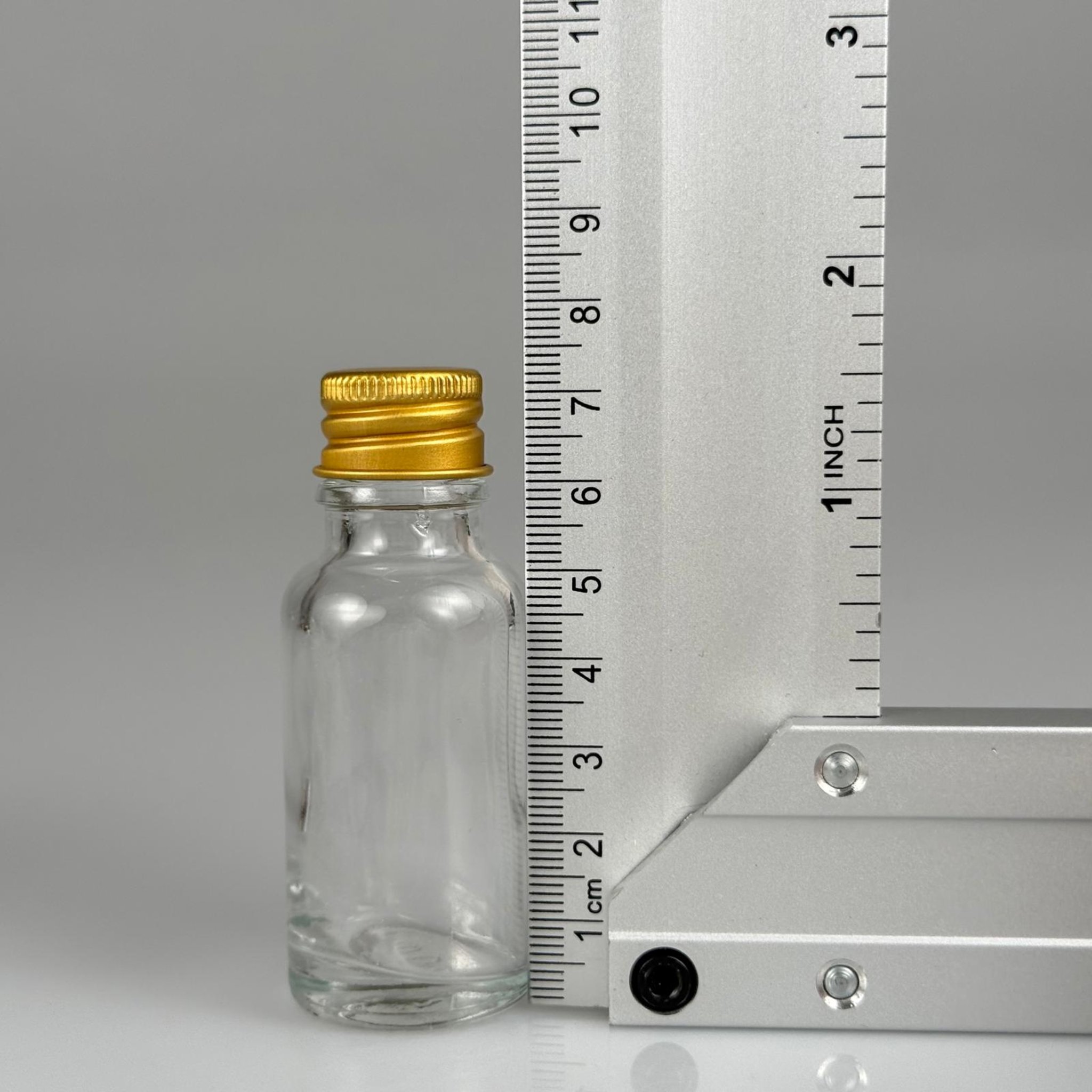 20 CC ŞEFFAF CAM ŞİŞE + KÖPÜK CONTALI GOLD ALÜMİNYUM METAL KAPAKLI + KÖR TIPALI TAKIM - 20 ML ŞEFFAF CAM ŞİŞE