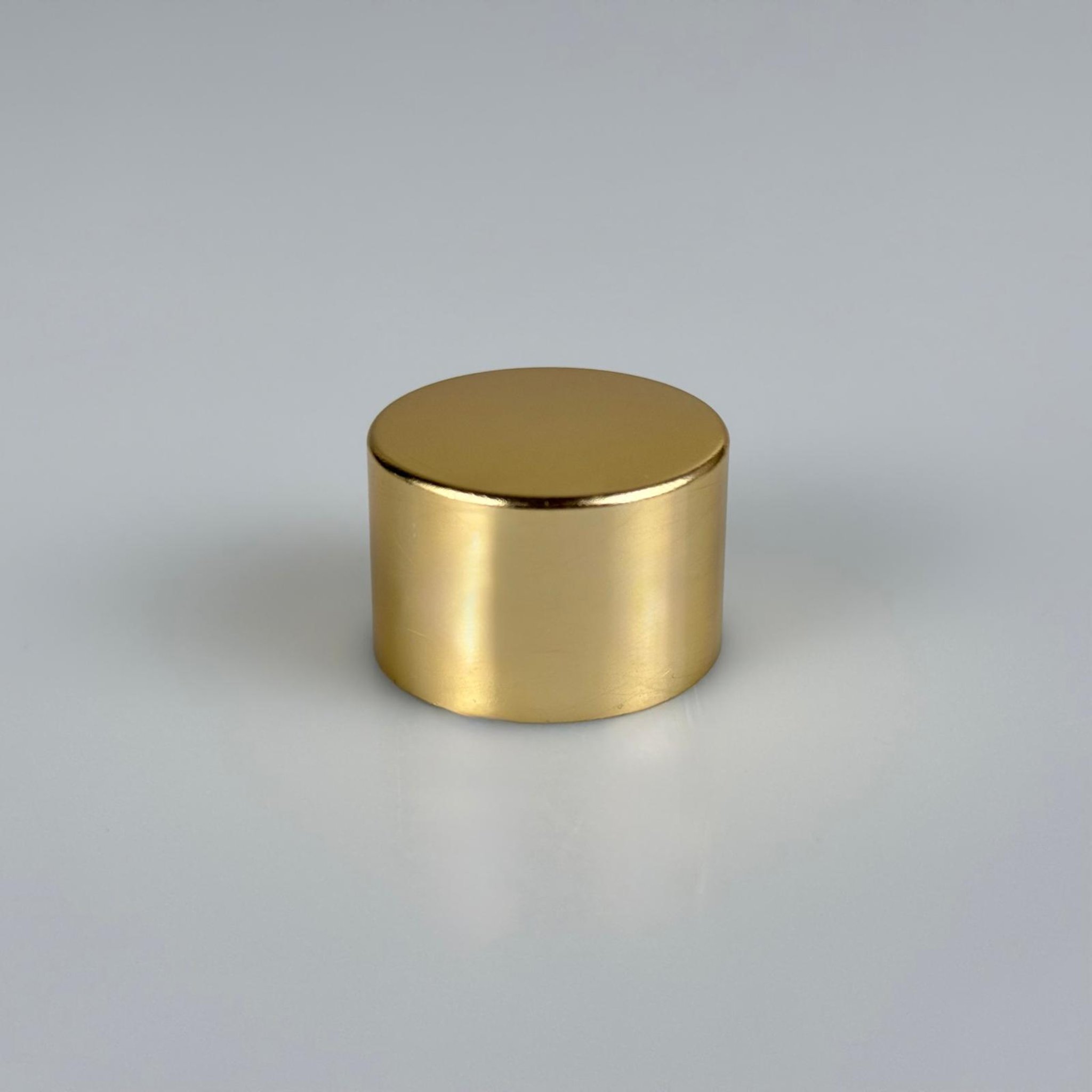 28 MM ALÜMİNYUM KAPLAMALI GOLD KAPAK