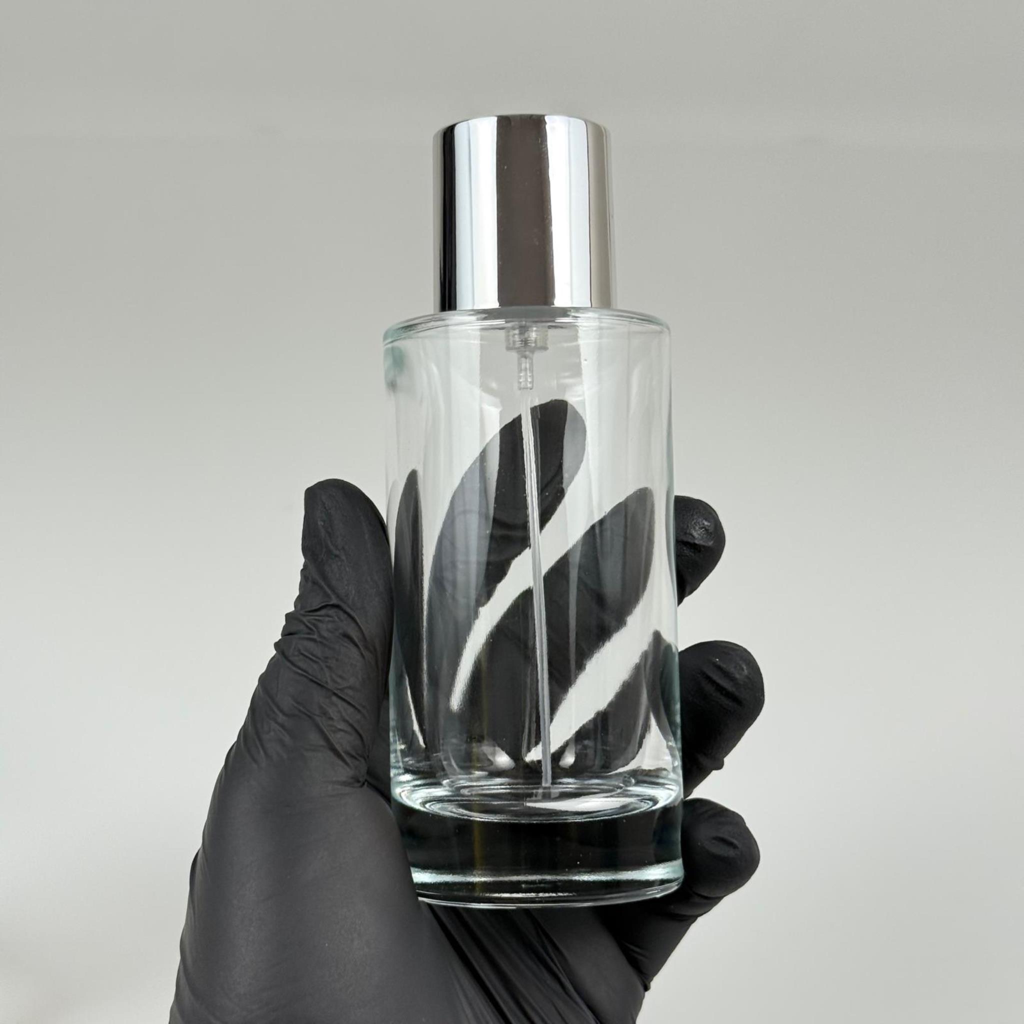 100 ML SİLİNDİR MODEL SAVAGE PARFÜM ŞİŞESİ - GÜMÜŞ METAL SPREYLİ + GÜMÜŞ GENİŞ KAPAKLI (AĞIZ 15 MM GEÇME KOLAY KAPAMA)