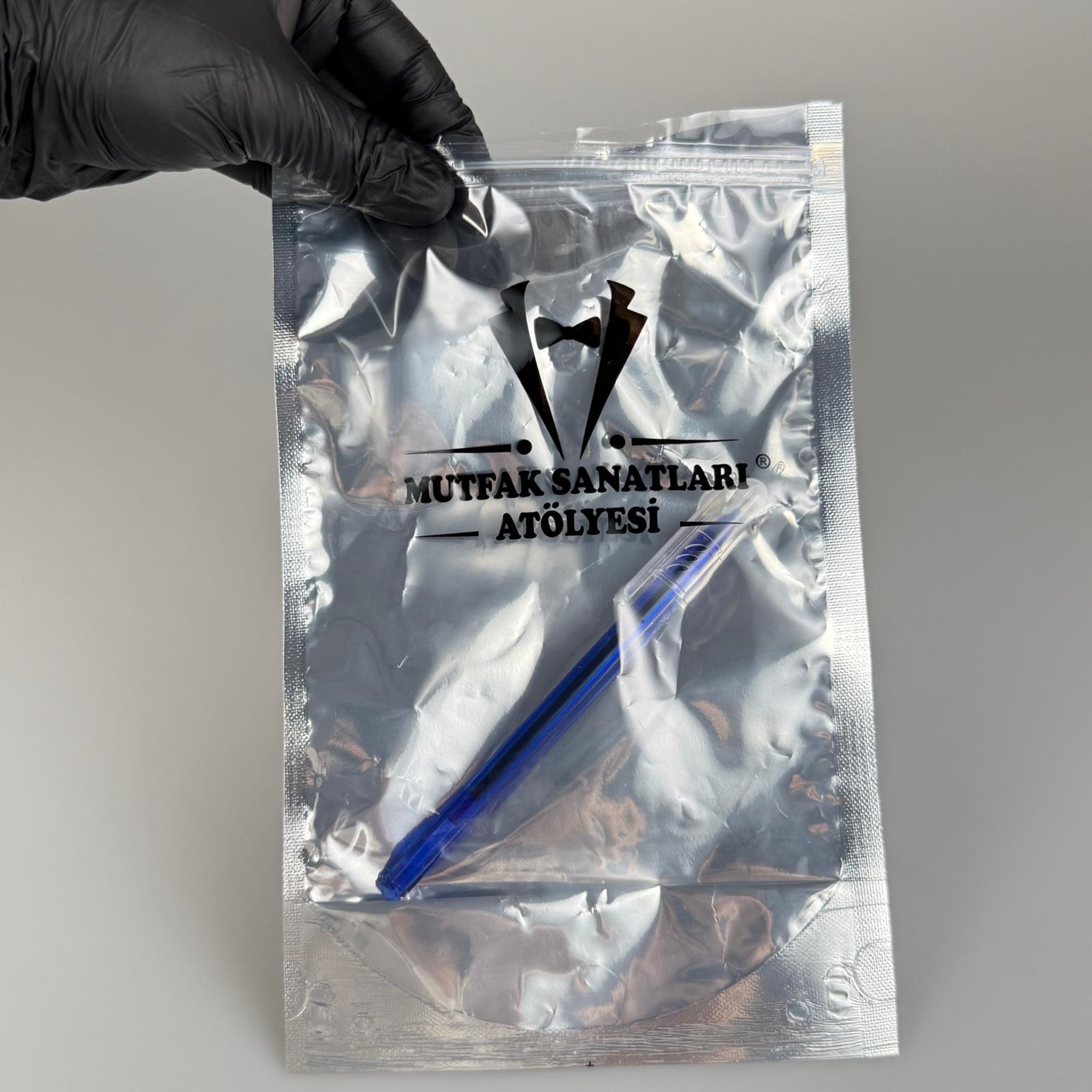 DOYPACK PENCERELİ - ALÜMİNYUM AMBALAJ 16 X 27 CM - 500 GRAM - ÇEREZ, KURU KAHVE, KURUYEMİŞ, AKTAR VB İÇİN ÇITÇITLI KİLİTLİ KESE, ÇEREZLİK