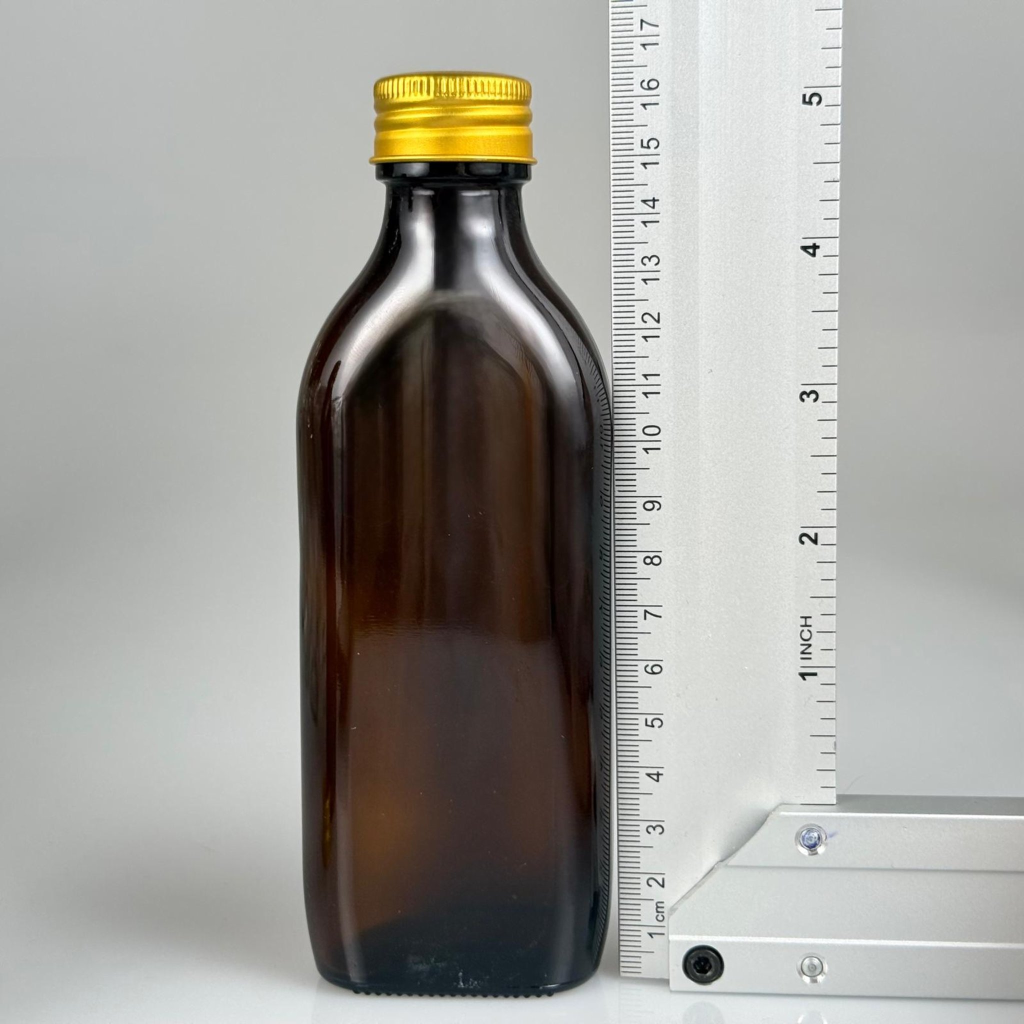 150 CC YASSI AMBER CAM ŞİŞE - GOLD METAL ALÜMİNYUM KAPAKLI + KOLONYA TIPALI TAKIM - 150 ML KAHVERENGİ CAM ŞİŞE DAMLALIKLI