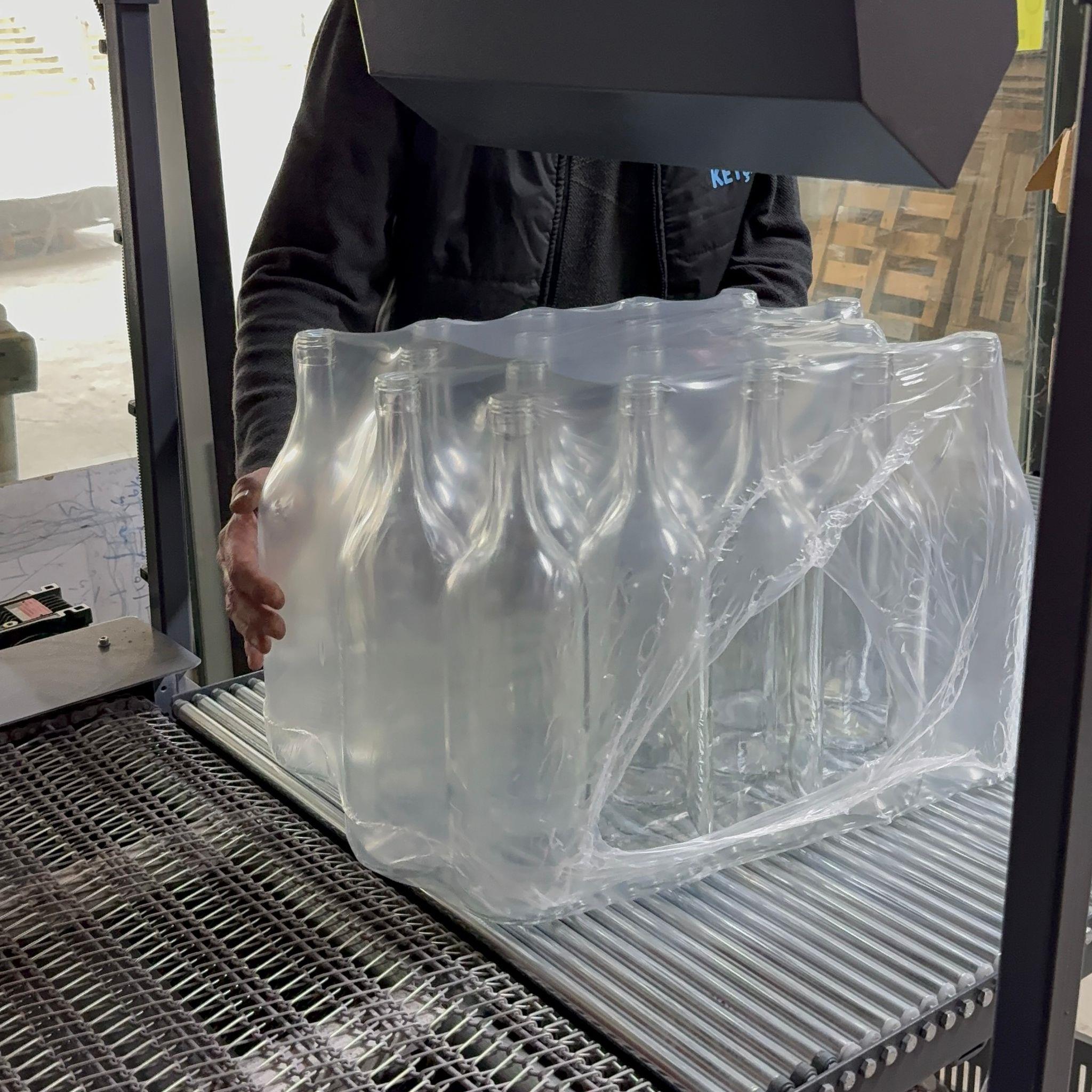 PAKETLEME HİZMETİ - BURSA VE ÇEVRE İLLER İÇİN OTOMATİK SHRINK MAKİNESİ İLE KALİTELİ VE HIZLI AMBALAJLAMA HİZMETİMİZ MEVCUTTUR.