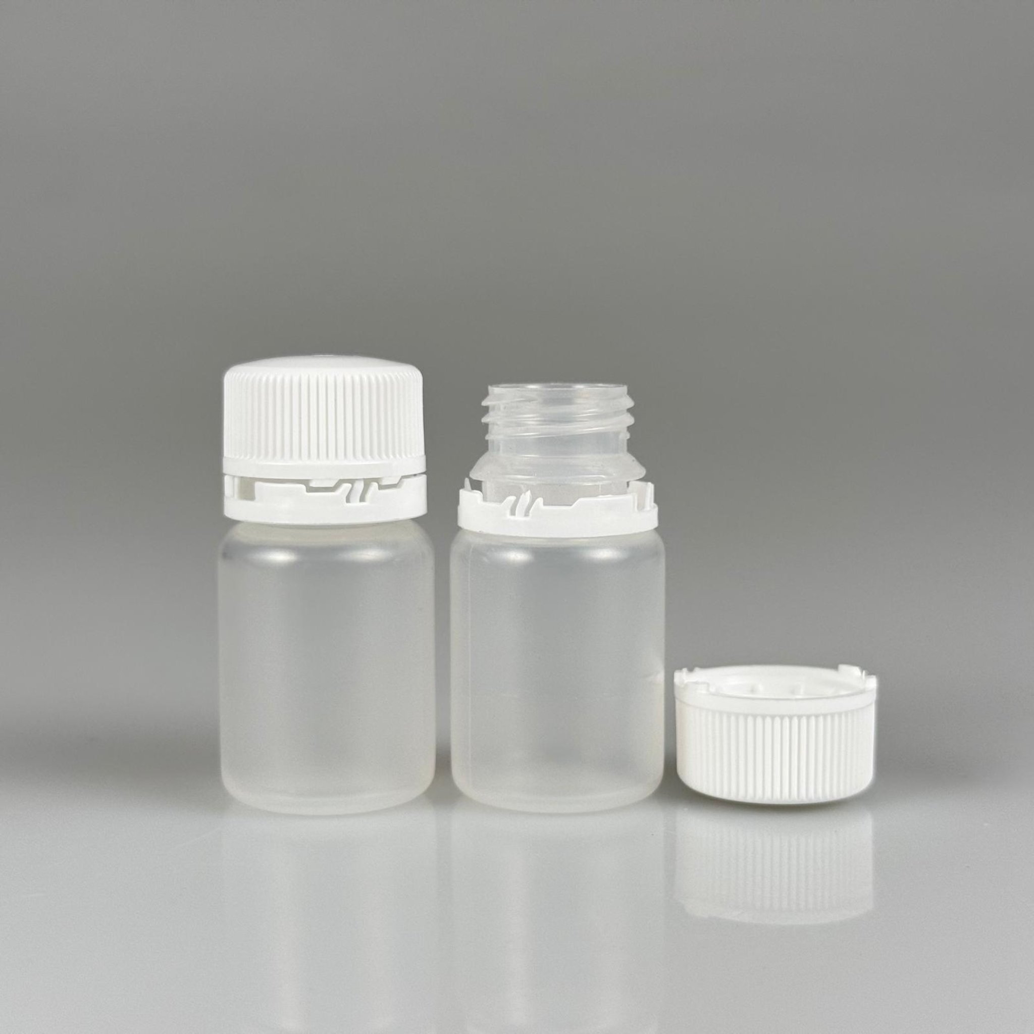 10 CC SHOT ŞİŞESİ - BEYAZ GENİŞ KAPAKLI - NATÜREL - 10 ML POLİETİLEN CARNITINE SHOT ŞİŞESİ - MEDİKAL VE KOZMETİK AMBALAJ