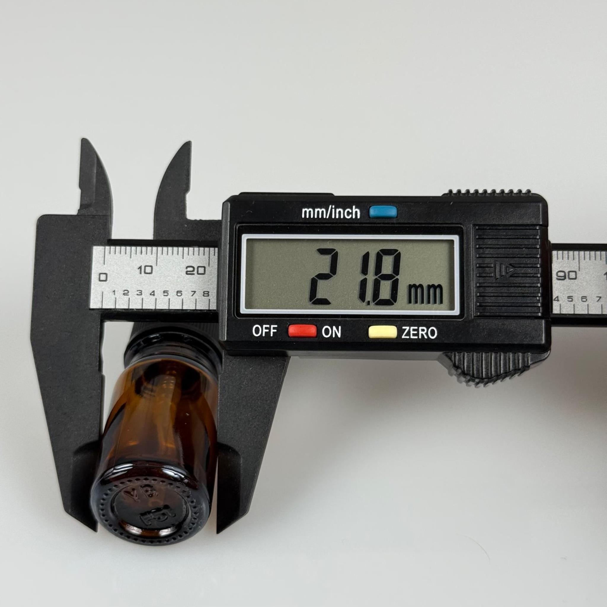 5 CC AMBER CAM ŞİŞE SİYAH SPREYLİ TAKIM - 5 ML SPREYLİ KAHVERENGİ CAM ŞİŞE