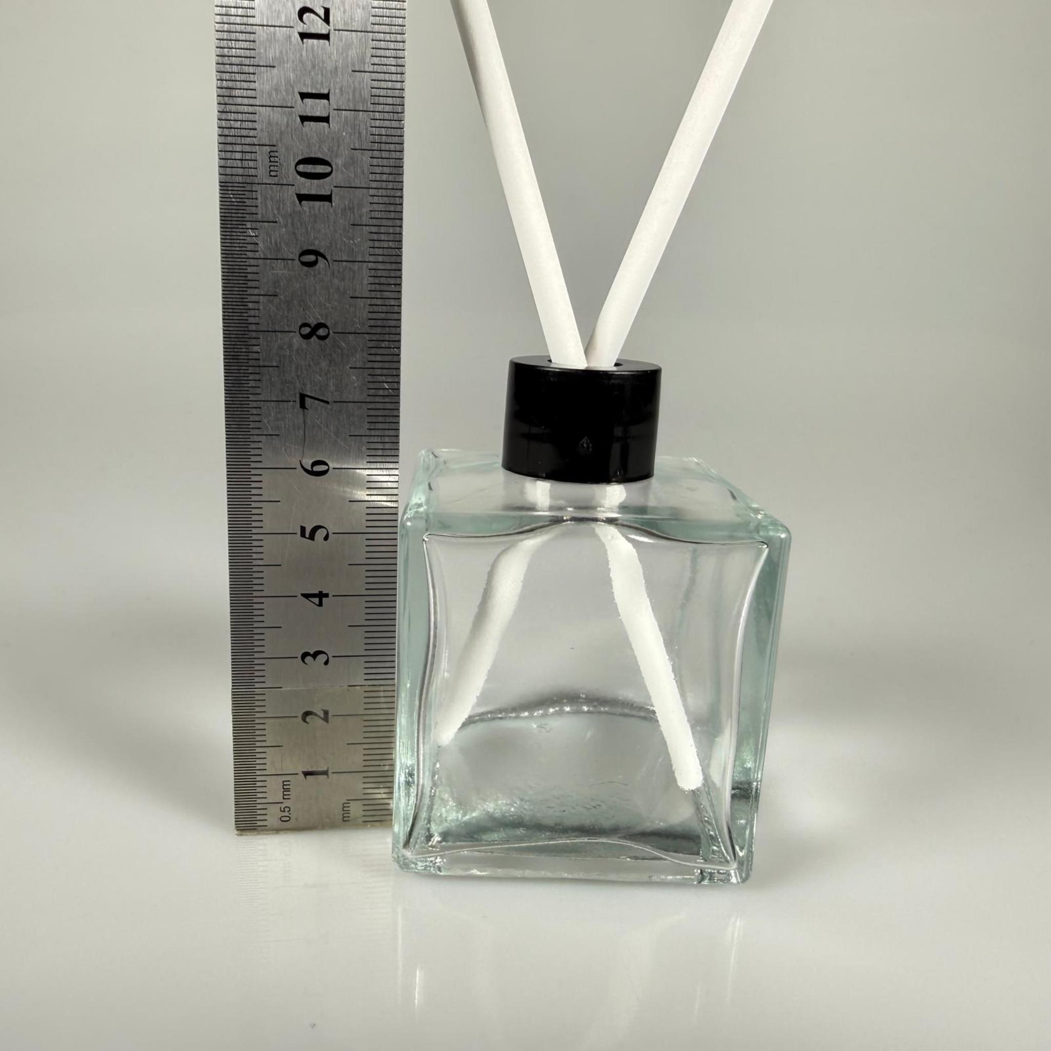 100 CC KARE BAMBU CAM BAMBU ODA KOKUSU ŞİŞESİ - 100 ML ÇUBUKLU KÖŞELİ BAMBU ODA KOKUSU ŞİŞESİ - DİFÜZÖR ŞİŞE- CAM ŞİŞE + SİYAH PLASTİK KAPAK + TIPA + 2 ADET FİBER BEYAZ BAMBU ÇUBUK - YENİ MODEL