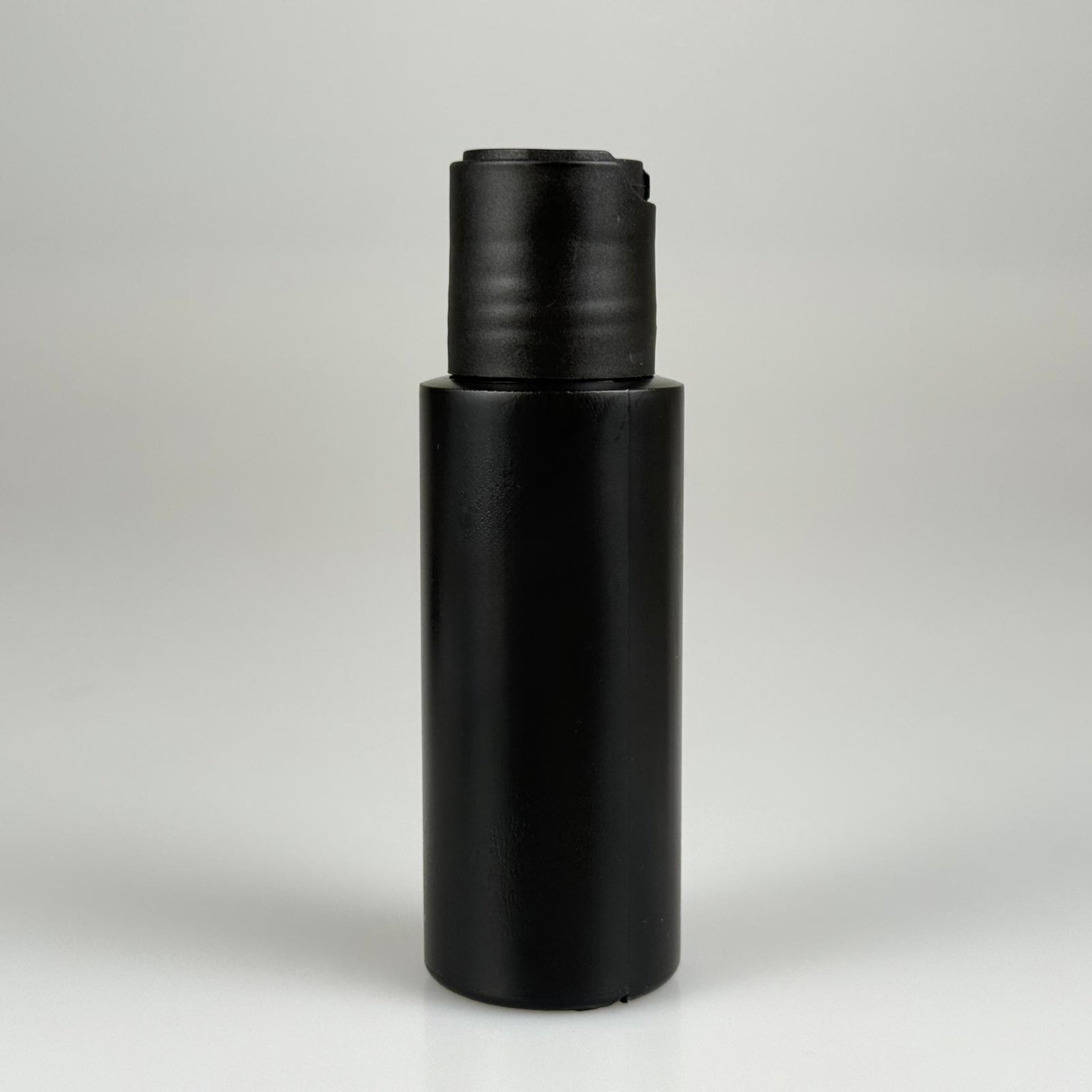 50 CC SİYAH POLİETİLEN ŞAMPUAN ŞİŞESİ -  50 ML SİYAH DİSKTOP ŞAMPUAN KAPAKLI