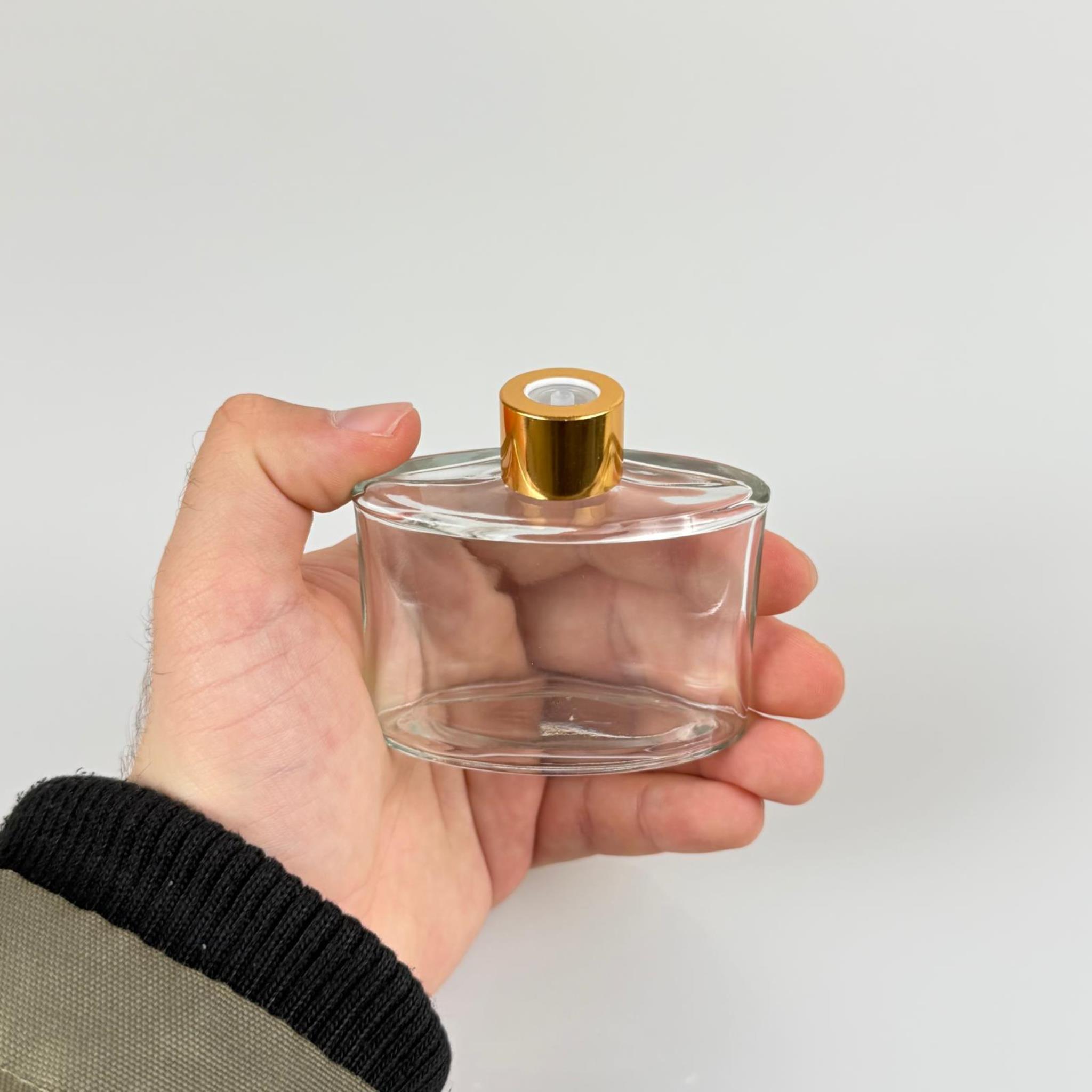 YASSI MODEL CAM KOLONYA ŞİŞESİ + METAL GOLD KAPAK + TIPA - 50 ML - HEDİYELİK KOLONYA ŞİŞELERİ