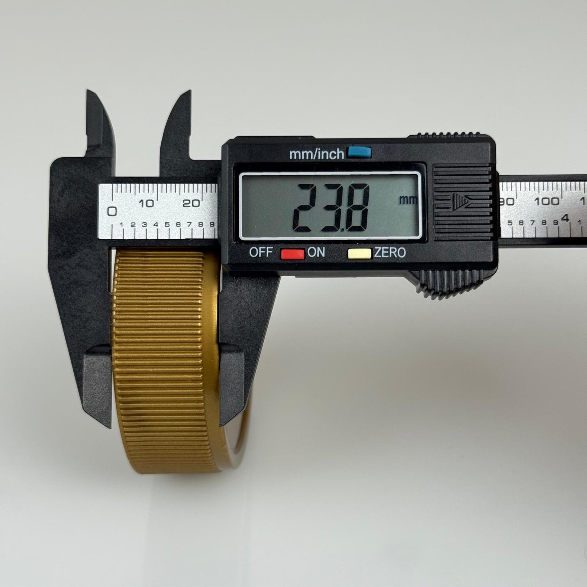 70 MM TWİST-OFF DERİN GOLD PLASTİK KAPAK - ALÜMİNYUM CONTALI - İNDİKSİYON FOLYOLU KAPAK