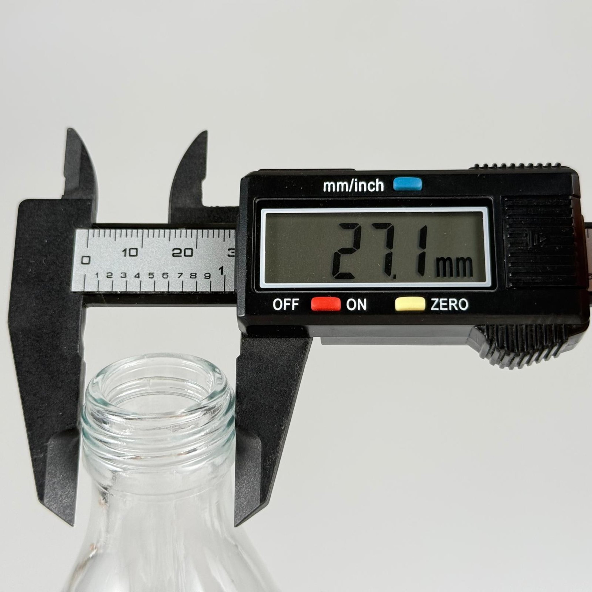 750 CC CAM ŞİŞE - 28 AĞIZ - KAPAKSIZ - 750 ML CAM ŞİŞE