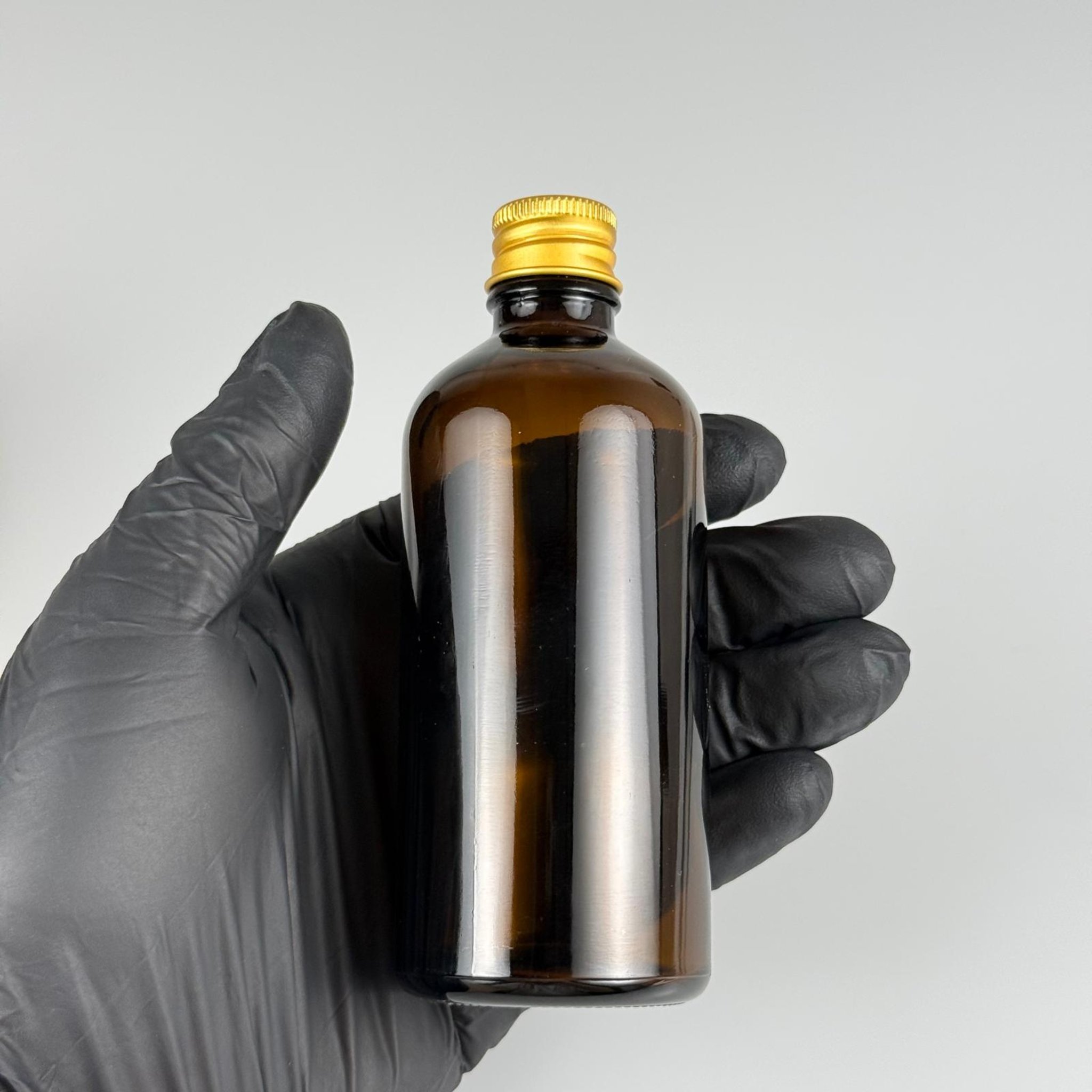 100 CC AMBER CAM ŞİŞE + KÖPÜK CONTALI GOLD ALÜMİNYUM METAL KAPAKLI TAKIM - 100 ML KAHVERENGİ CAM ŞİŞE