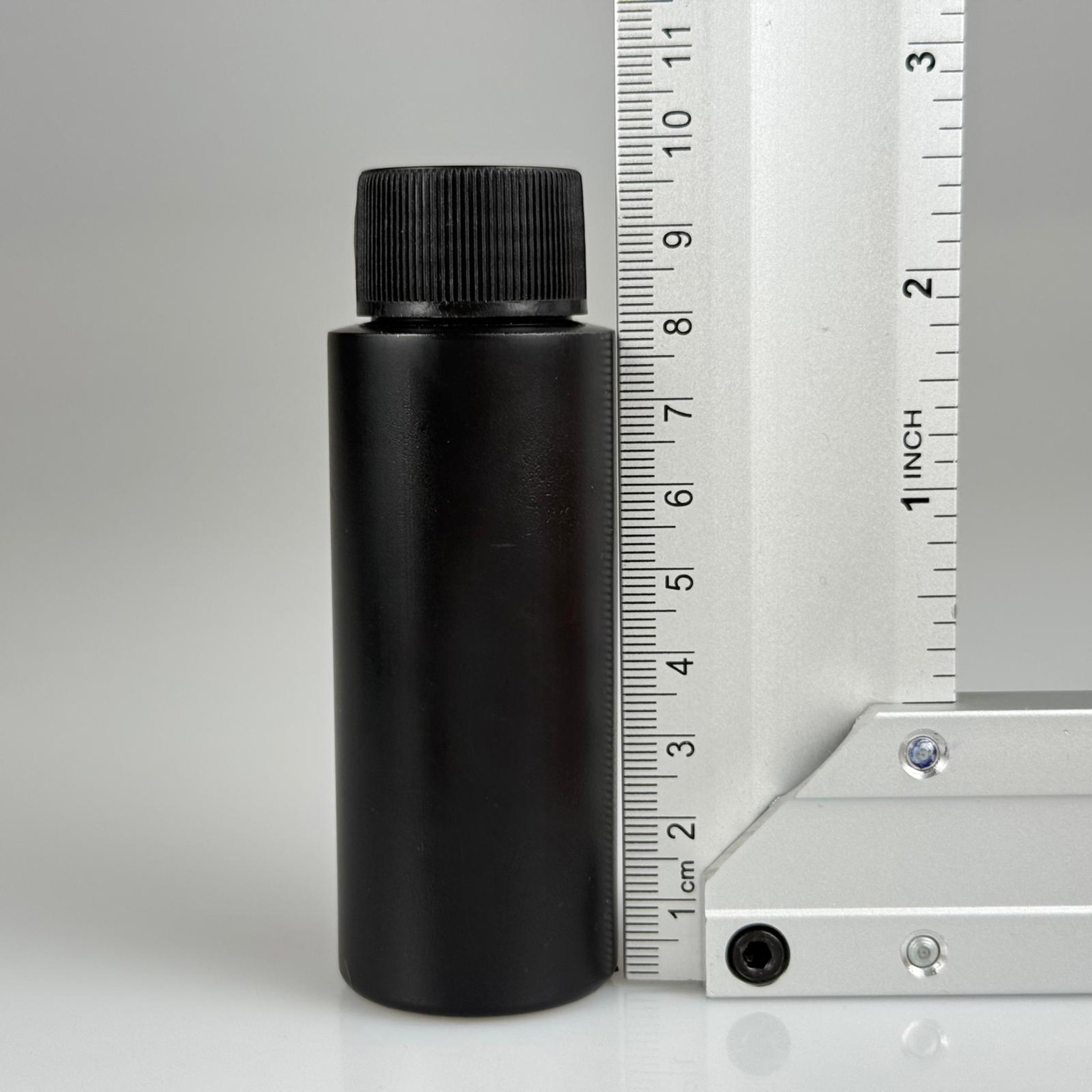 50 CC SİYAH POLİETİLEN PLASTİK ŞİŞE - SİYAH KAPAKLI  - 50 ML KAPAKLI PLASTİK ŞİŞE