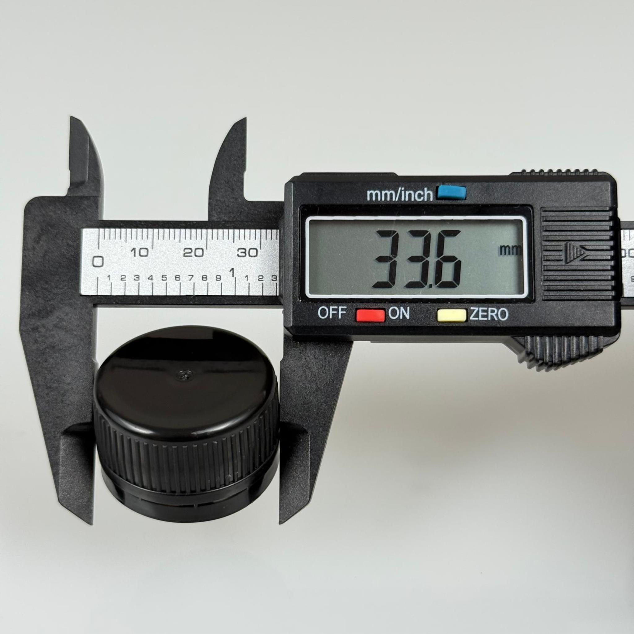 31 MM VİDALI KİLİTLİ PLASTİK KAPAK - KÖPÜK CONTALI - SİYAH -1 LİTRE KULPLU GALON ŞİŞE, VİDALI AĞIZ DORİKA VE MARASKA ŞİŞE UYUMLU - BERİCAP MARKA YAĞ ŞİŞE KAPAĞI - SK 31.5/21 PVDC  31.5 bantlı contalı