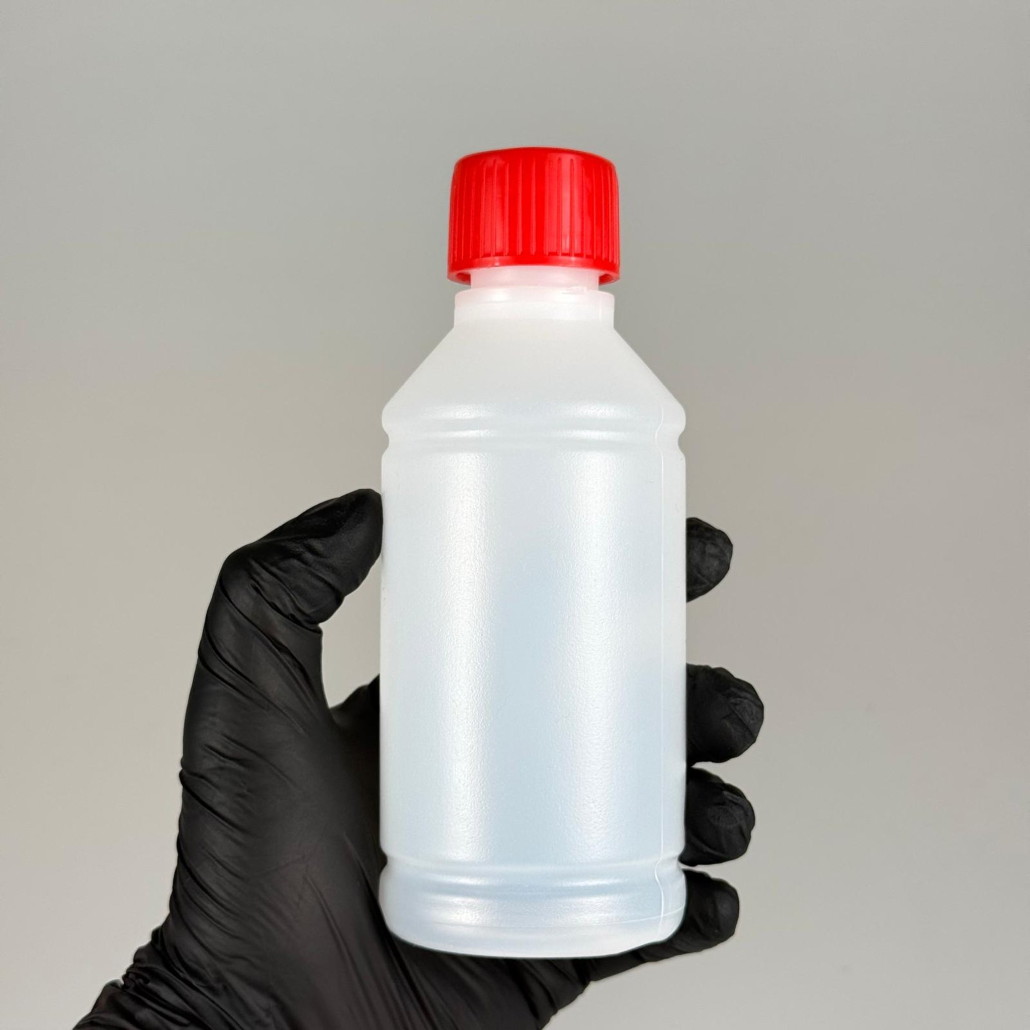 250 CC TİNER ŞİŞESİ - İÇTEN TIPALI KIRMIZI ÇOCUK EMNİYET KİLİTLİ KAPAKLI - 250 ML KİMYASALA DAYANIKLI PLASTİK ŞİŞE - 0,25 LT POLİETİLEN ŞİŞE