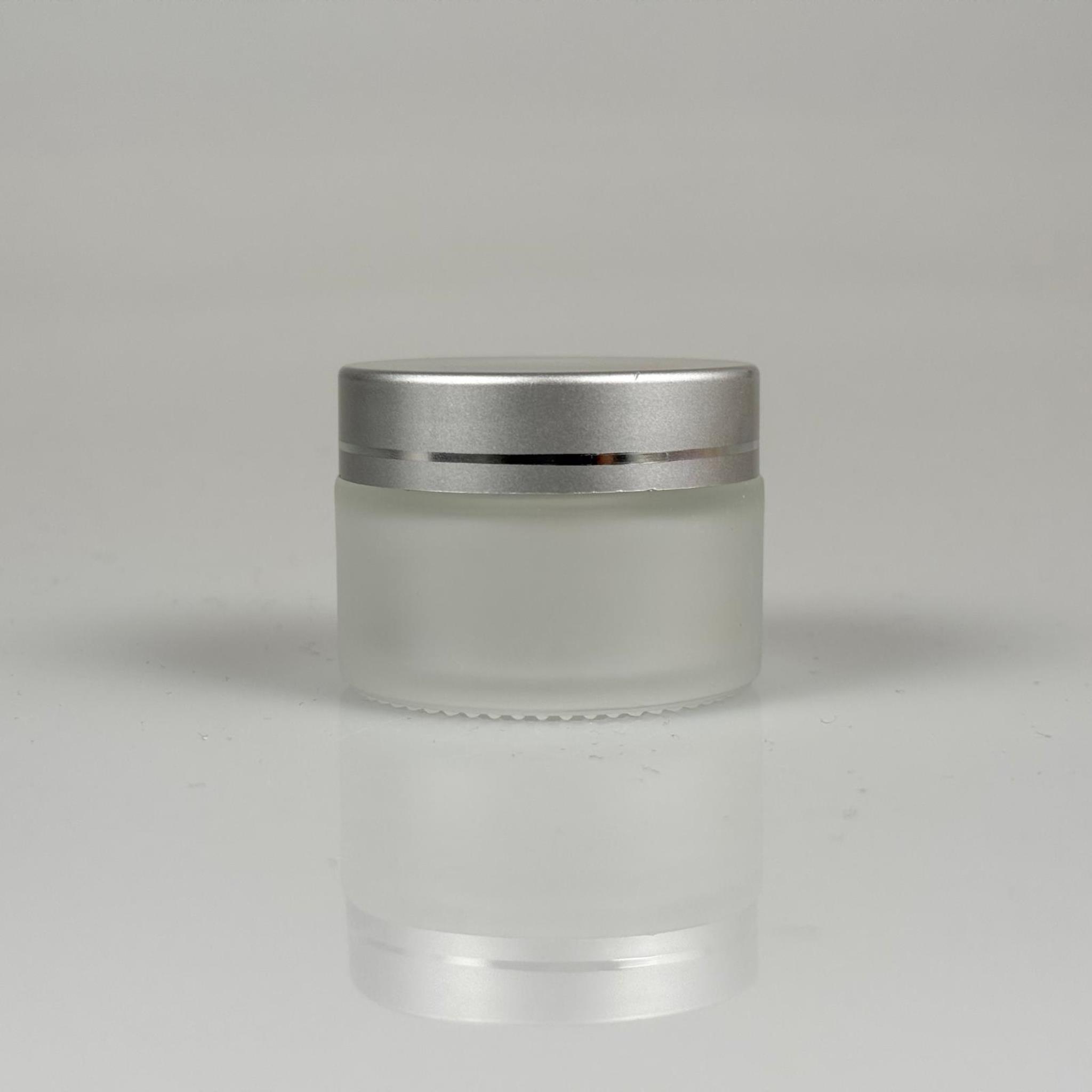 30 CC BUZLU CAM KREM KAVANOZU + YALDIZLI GÜMÜŞ KAPAK + İÇ TIPA - 30 ML Kozmetik ve Bakım Ürünleri İçin Cam Kavanozları