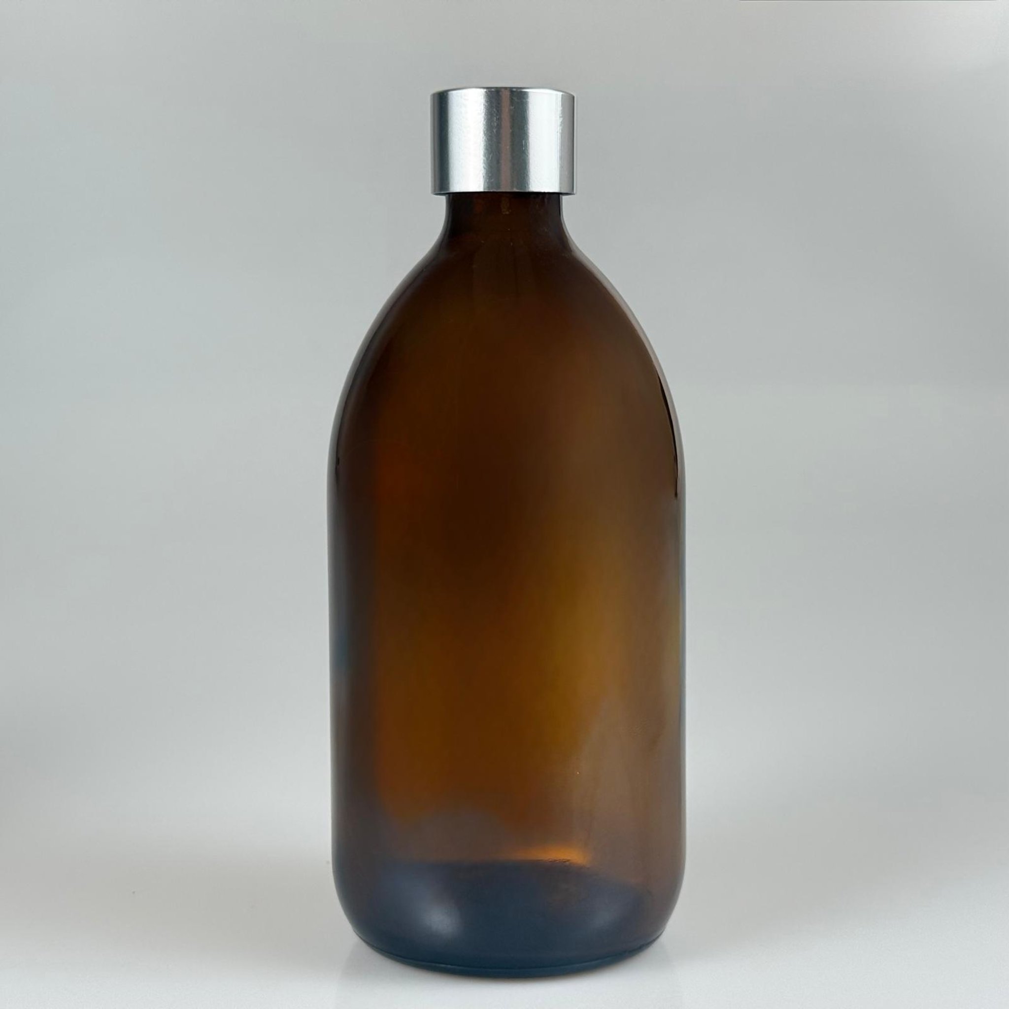 500 CC AMBER TOMBUL ÖZEL SERİ CAM ŞİŞE + ALÜMİNYUM KAPLAMALI GÜMÜŞ KAPAKLI TAKIM - 500 ML KAHVERENGİ CAM ŞİŞE