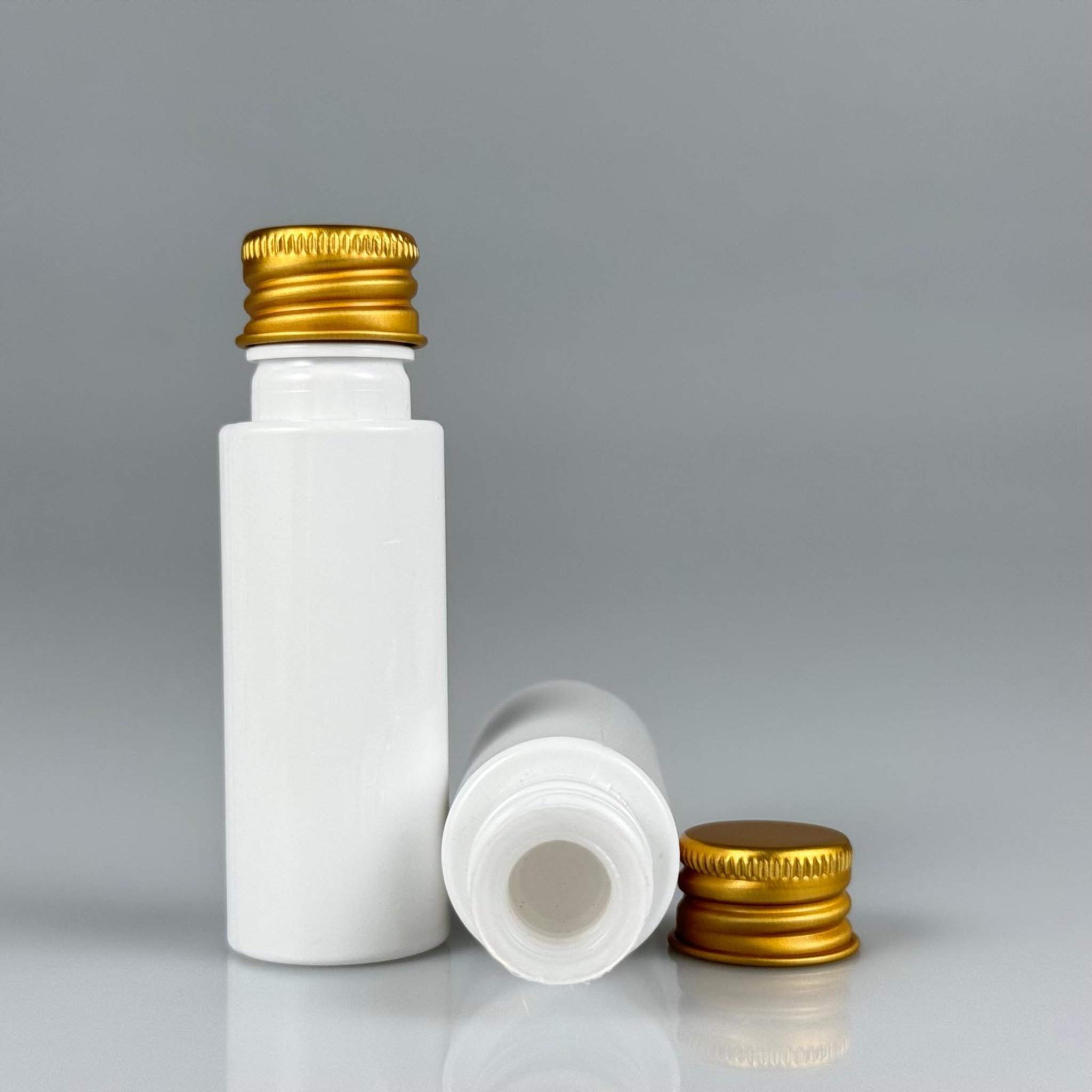20 CC BEYAZ PET ŞİŞE + KÖPÜK CONTALI GOLD ALÜMİNYUM METAL KAPAKLI + KÖR TIPALI TAKIM - 20 ML PLASTİK ŞİŞE