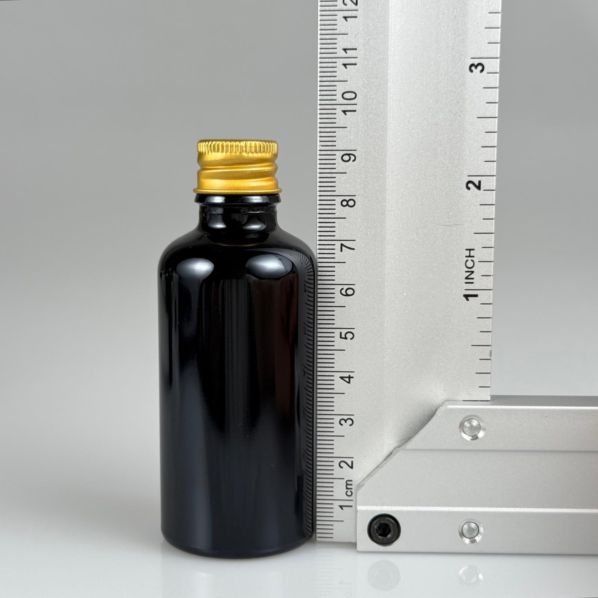 50 CC SİYAH CAM ŞİŞE + KÖPÜK CONTALI GOLD ALÜMİNYUM METAL KAPAKLI TAKIM - 50 ML SİYAH CAM ŞİŞE