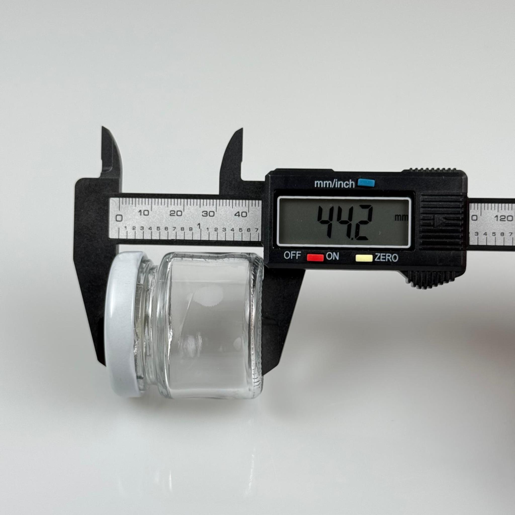 41 CC CAM KAVANOZ - GELİN DAMAT DESENLİ METAL KAPAKLI - 41 ML DÜĞÜN , NİŞAN ORGANİZASYON İÇİN CAM KAVANOZ
