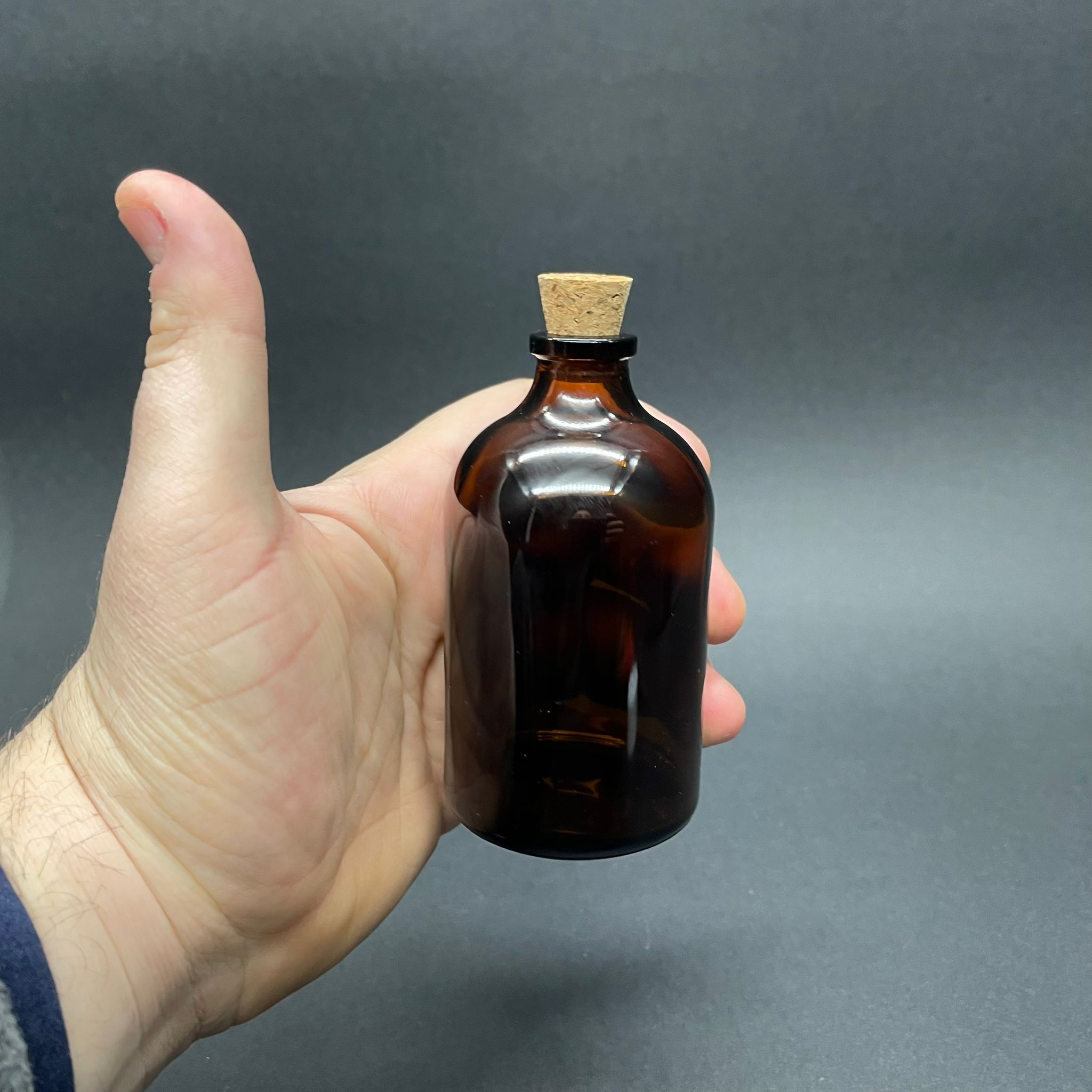 100 CC AMBER MANTAR TIPALI CAM ŞİŞE - MANTAR TIPALI KAHVERENGİ CAM ŞİŞE 100 ML