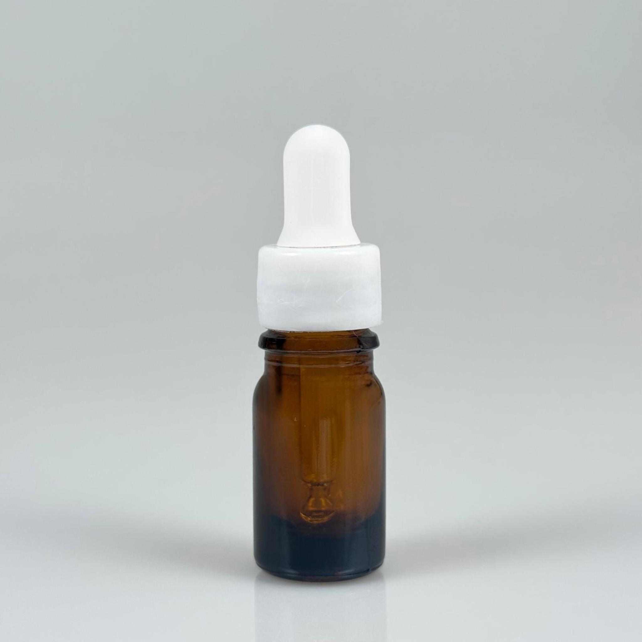 5 CC AMBER CAM DAMLALIKLI ŞİŞE - BEYAZ EMZİK + BEYAZ DÜZ KAPAK + CAM PİPET TAKIM - 5 ML KAHVERENGİ DAMLALIKLI ŞİŞE SETİ