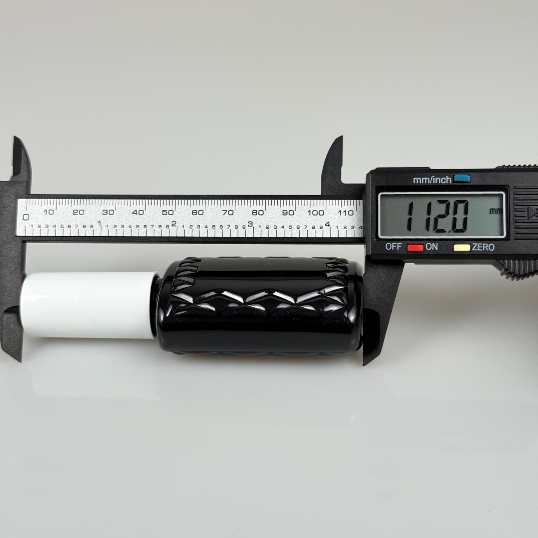 50 CC SİYAH PET KÖŞELİ PARFÜM ŞİŞESİ - SİYAH SPREYLİ - BEYAZ KORUMA KAPAKLI - 50 ML PLASTİK PARFÜM - KOLONYA ŞİŞESİ