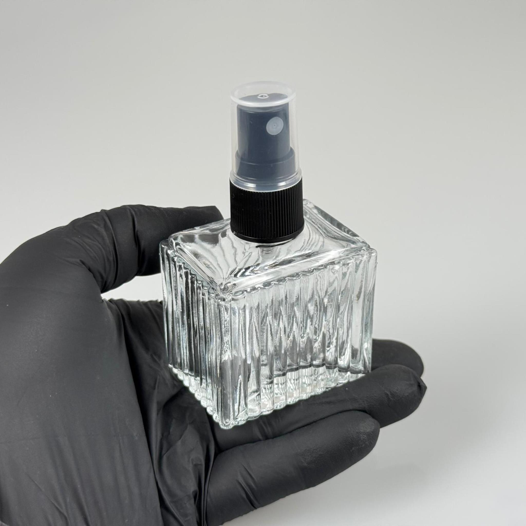 50 CC KÖŞELİ DESENLİ ÇİZGİLİ CAM ŞİŞE - SİYAH SPREYLİ TAKIM - 50 ML PRESTİJLİ ŞİŞE