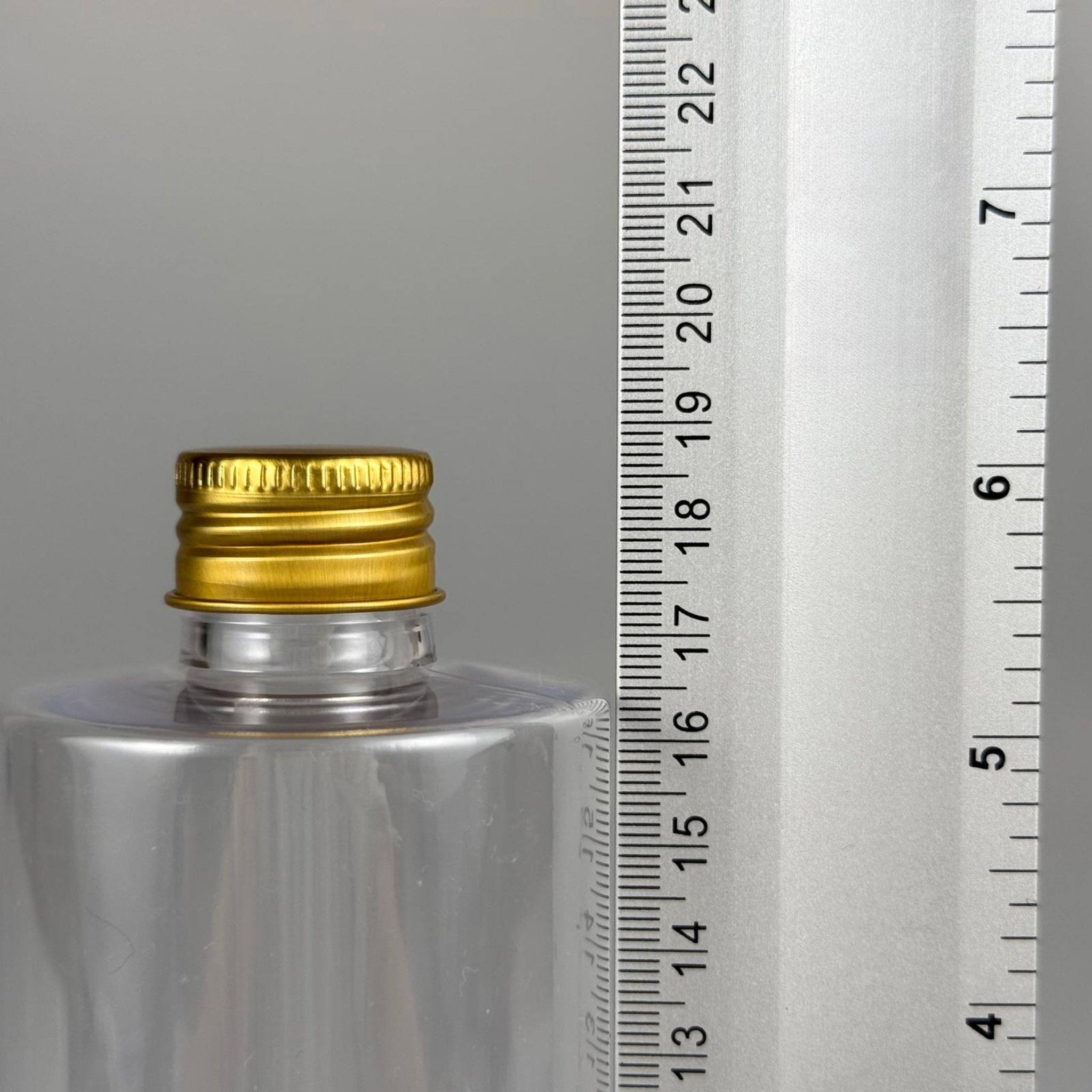 400 CC ŞEFFAF KÜT BOYUNLU SİLİNDİR PET ŞİŞE (30 GR - 24 AĞIZ ) + KÖPÜK CONTALI GOLD METAL ALÜMİNYUM KAPAKLI + KOLONYA TIPALI TAKIM - 400 ML KAPAKLI ŞEFFAF PLASTİK ŞİŞELER
