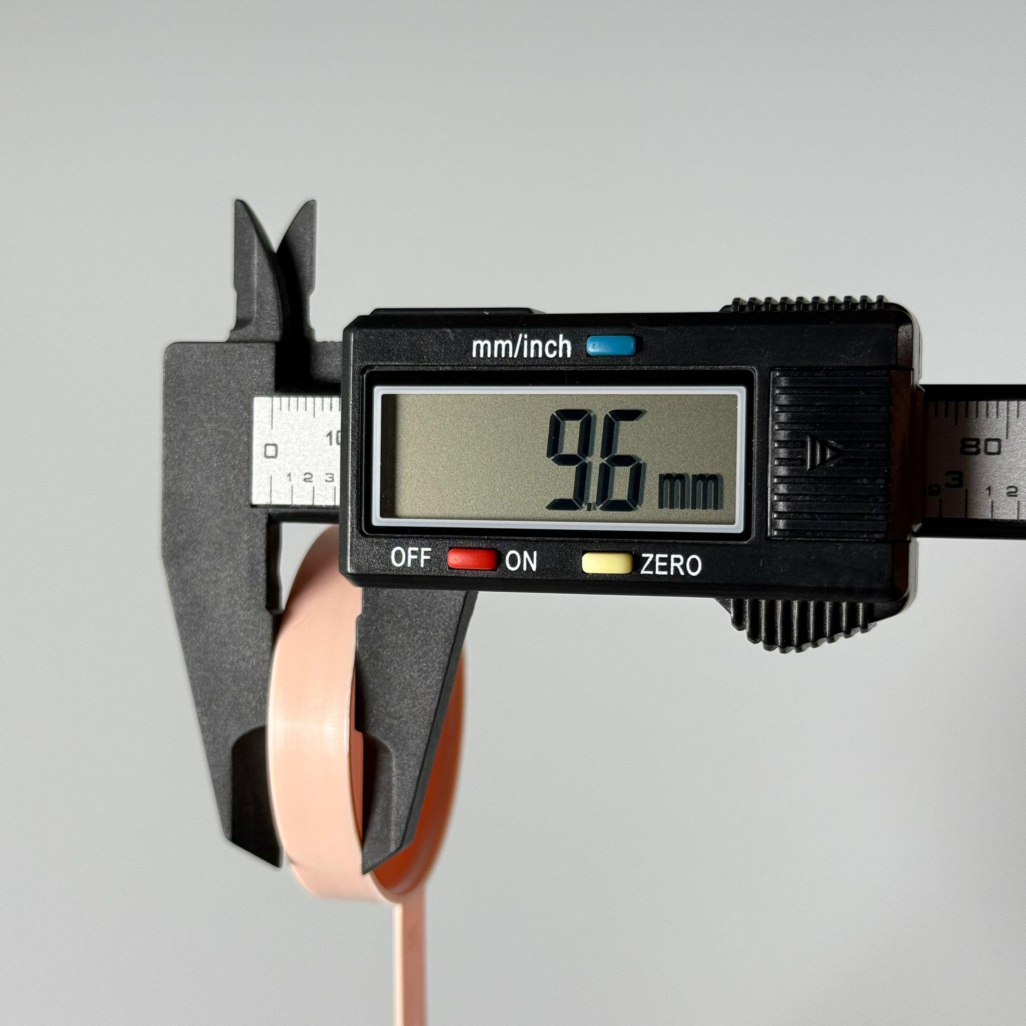 44 - 11 MM PLASTİK AYRAN KAPAĞI GEÇMELİ KAPAK - CAM SÜT ŞİŞESİ KAPAĞI - SÜTAŞ CAM AYRAN ŞİŞESİ KAPAĞI - NOSTALJİ SÜT AYRAN KAPAK - PEMBE